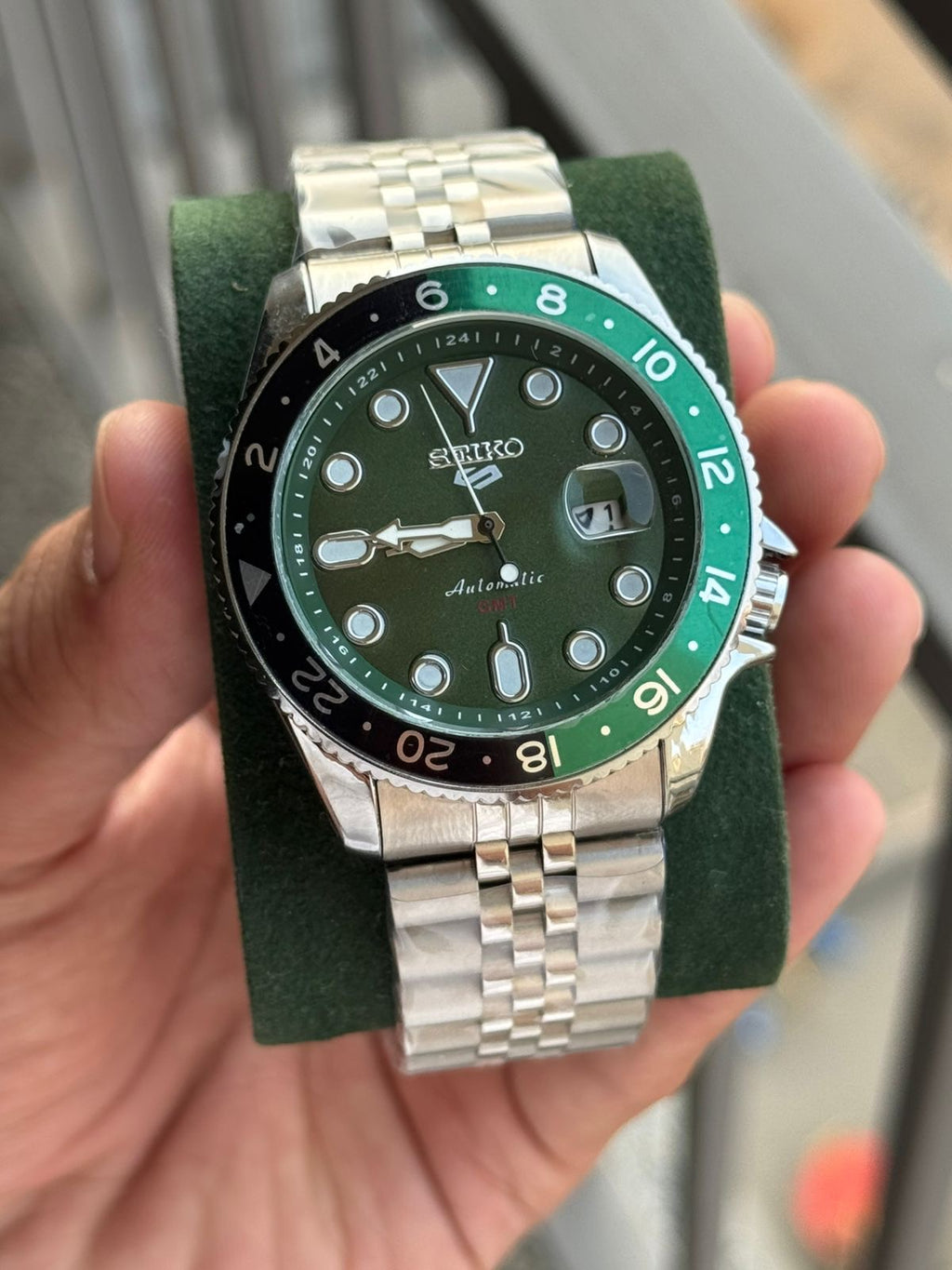 Seiko 5 Sports GMT