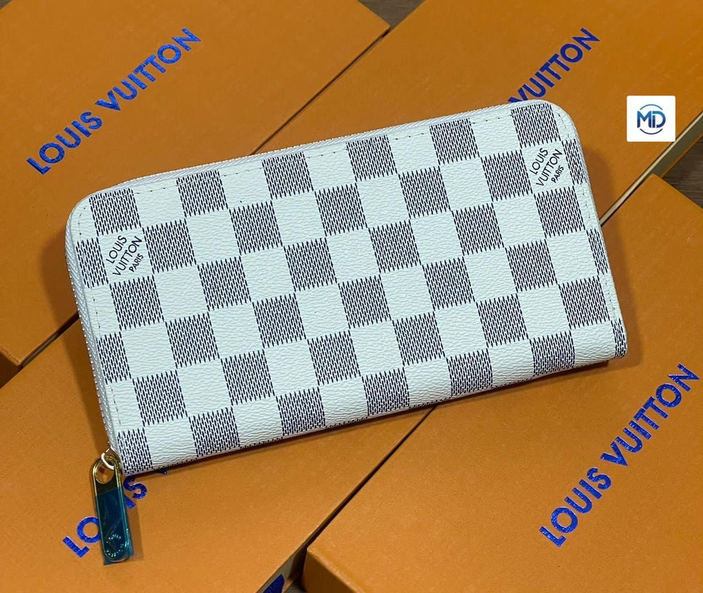 Louis Vuitton Single Zipper Wallet