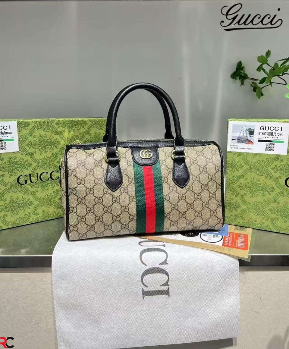 Gucci GG Boston Supreme Bag