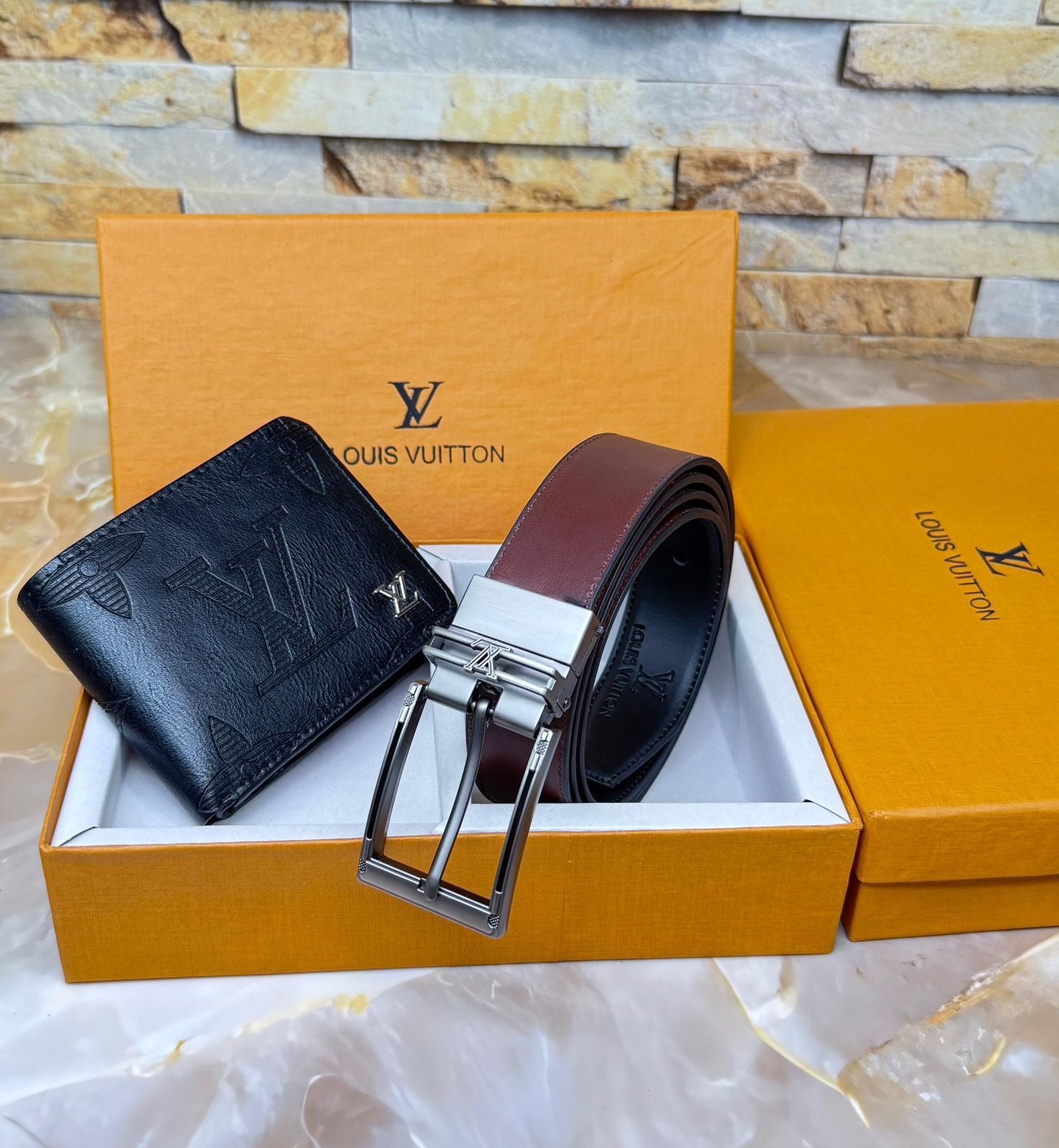 Louis Vuitton Reversible Belt & Wallet Combo