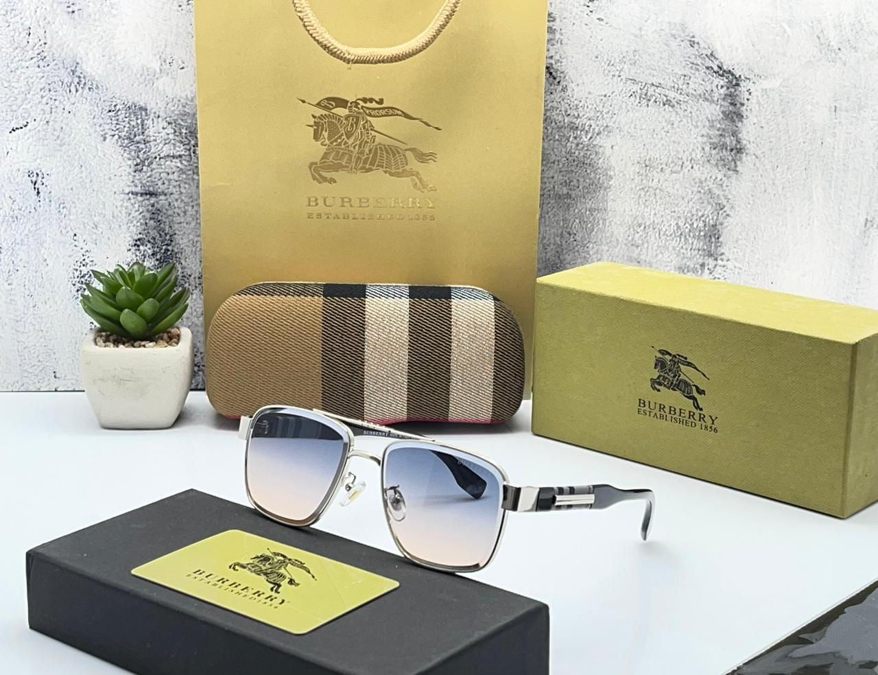 Burberry Unisex Sunglasses