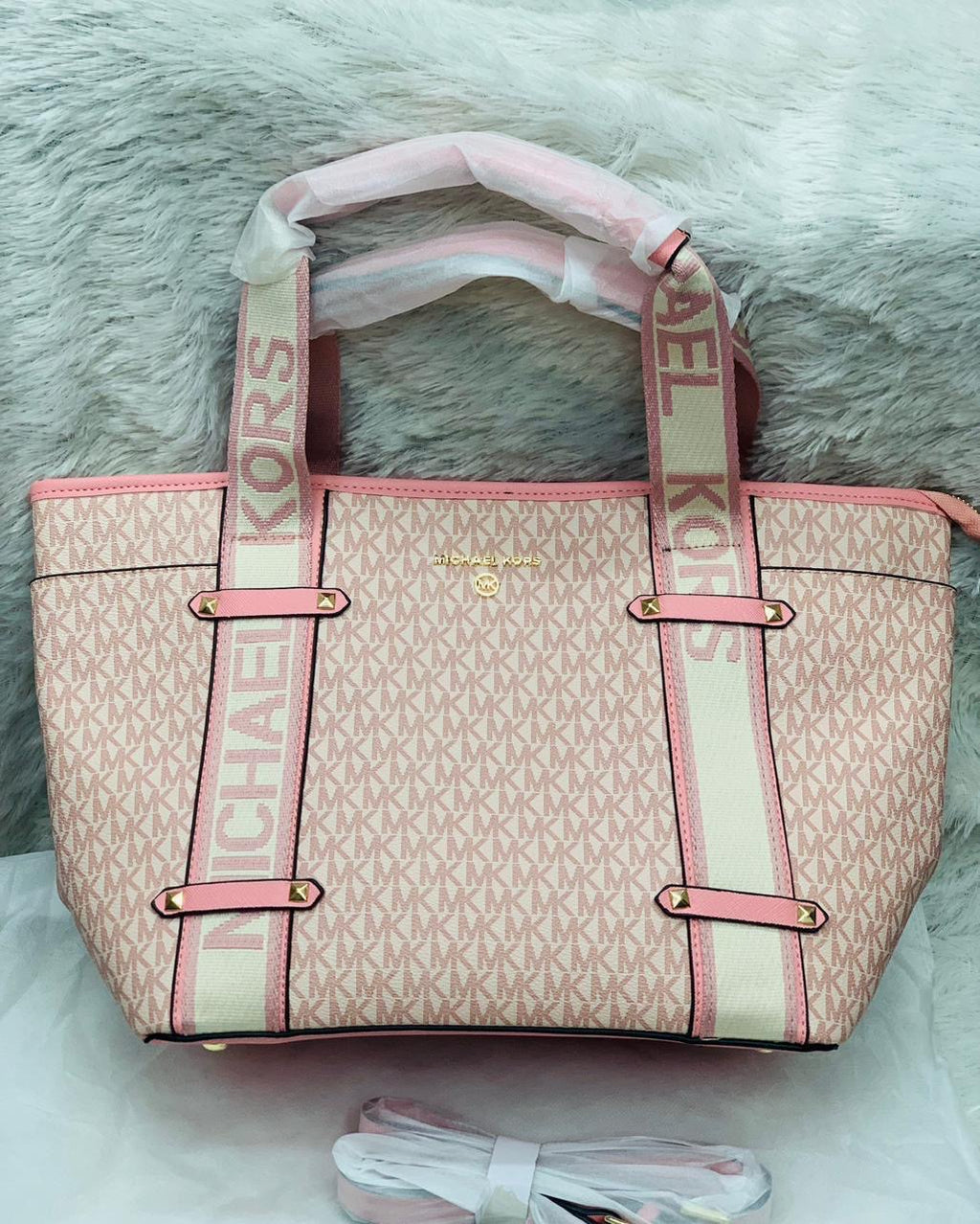 Michael Kors Maeve Tote