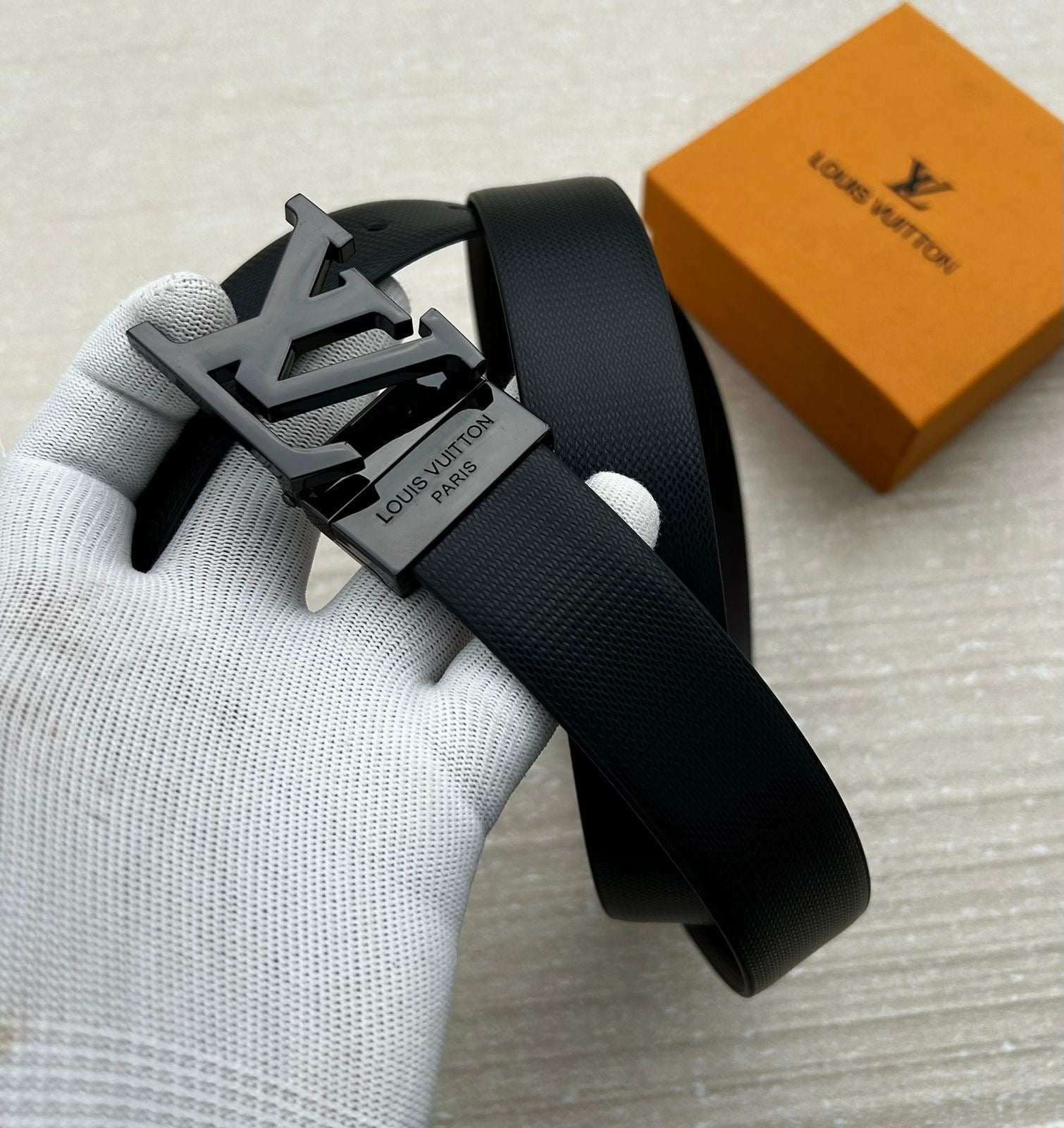 Louis Vuitton Reversible Belt