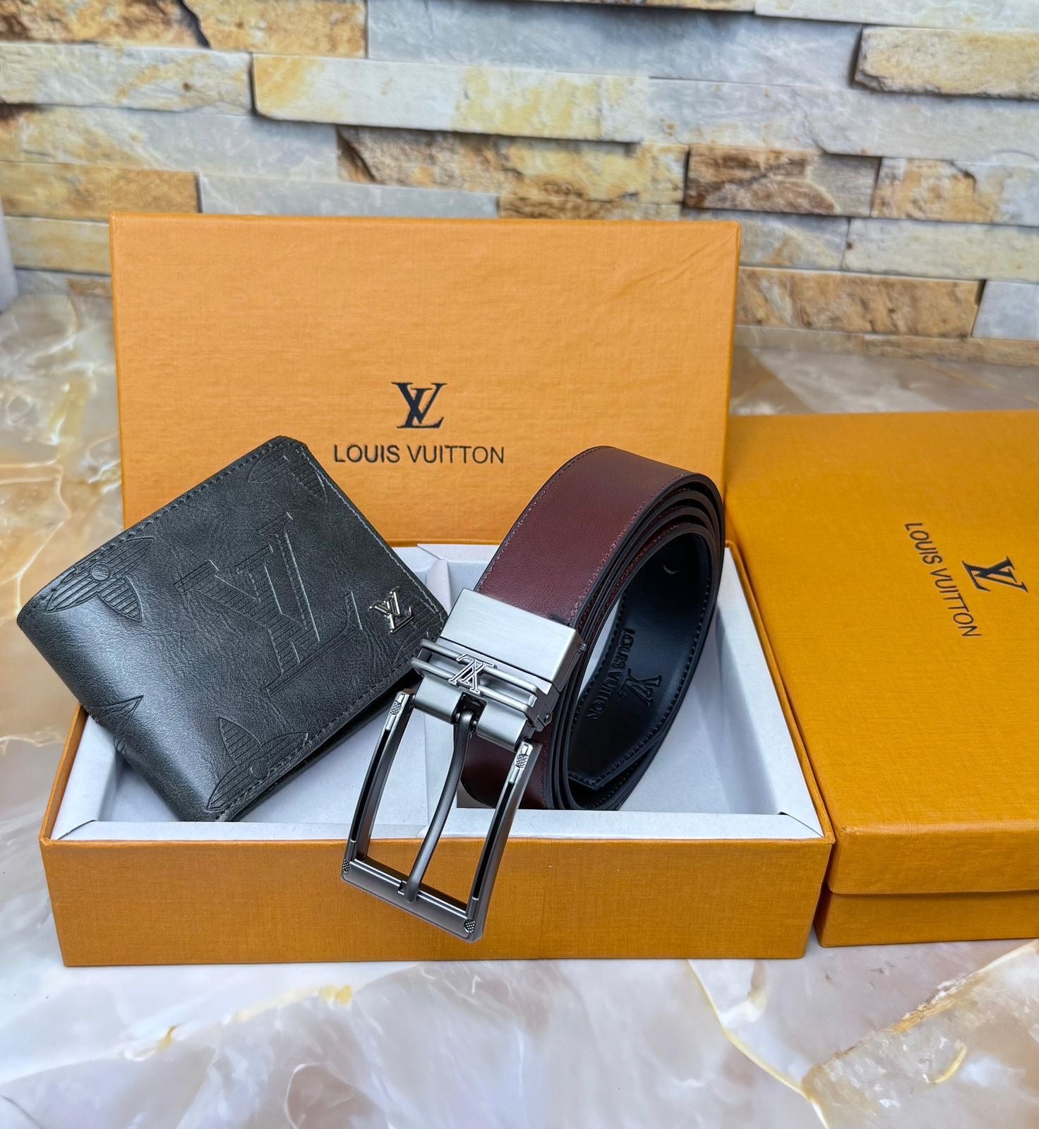 Louis Vuitton Reversible Belt & Wallet Combo
