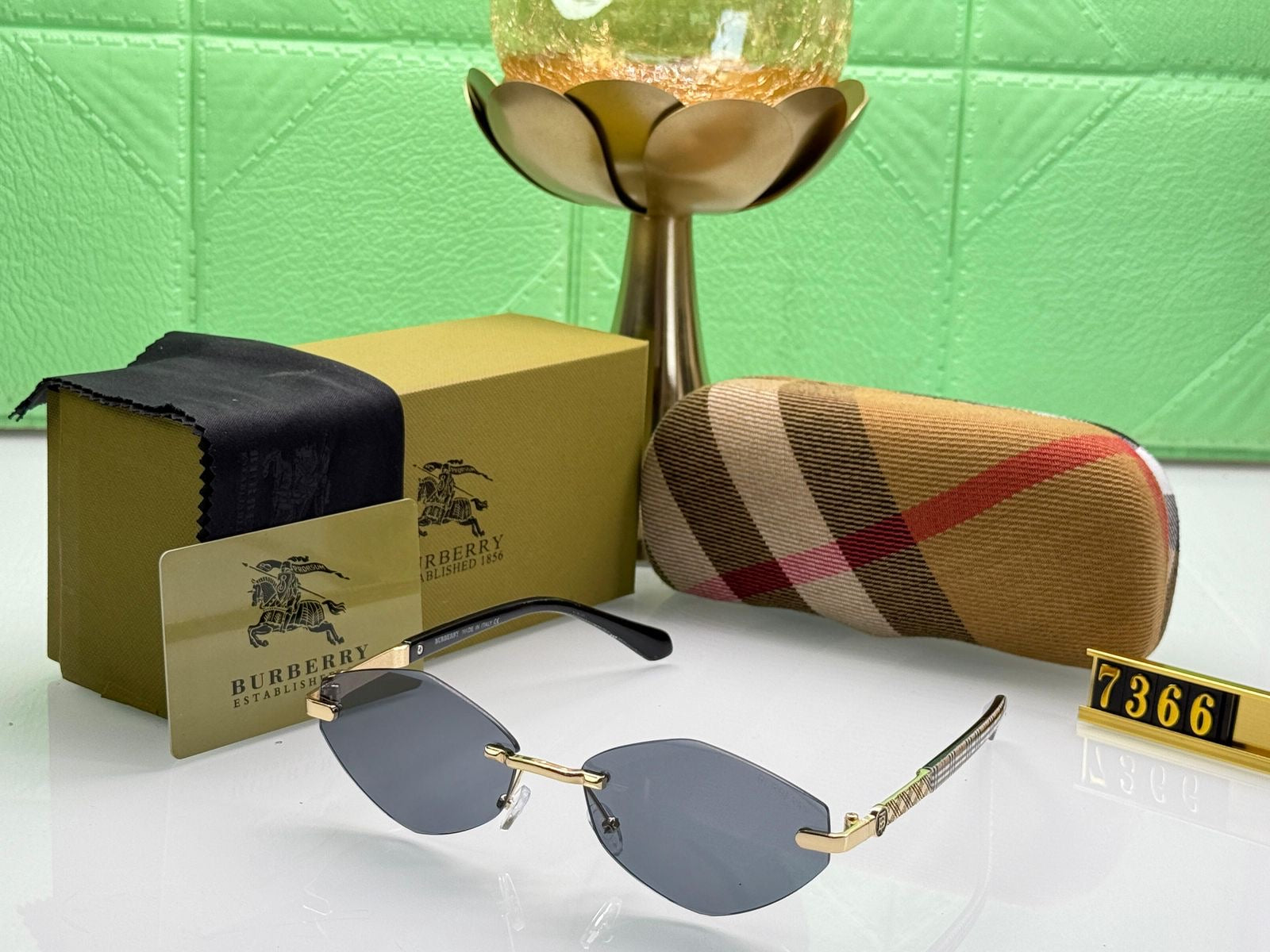 Burberry Unisex Sunglasses