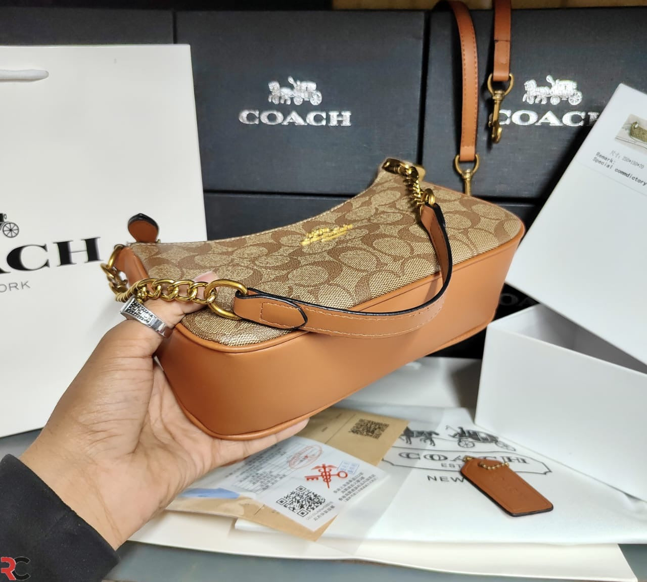 Coach Teri Shoulder Bag In Signature Canvas