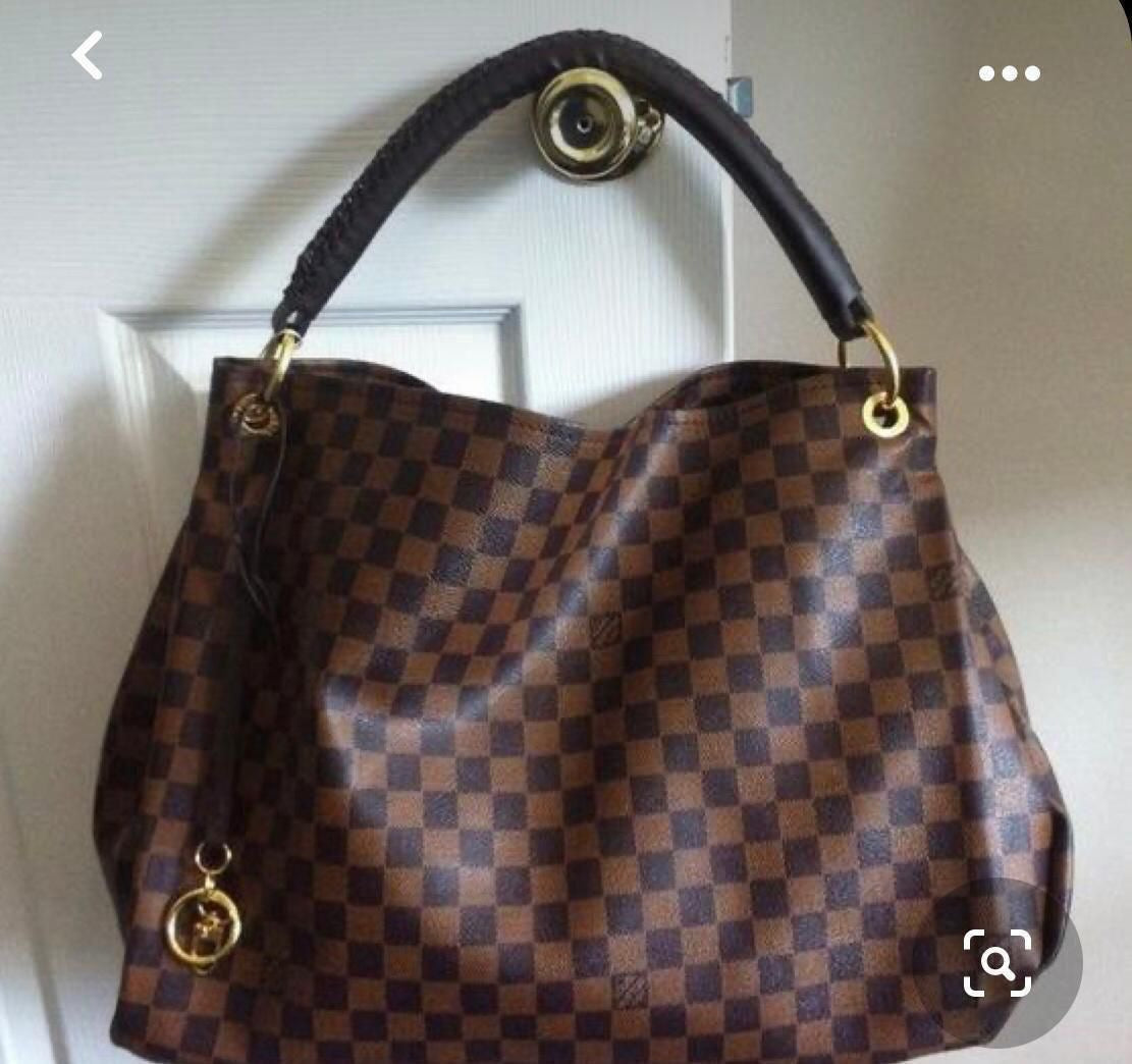 Louis Vuitton Artsy Sling Bag