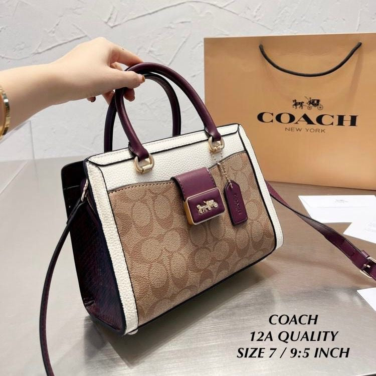 Coach Grace Carryall In Signature