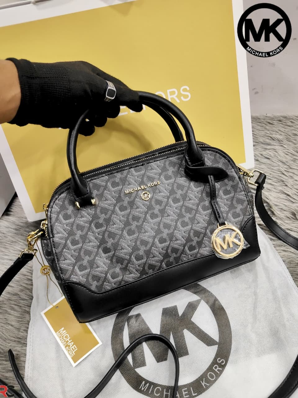 Michael Kors Dover Crossbody Bag