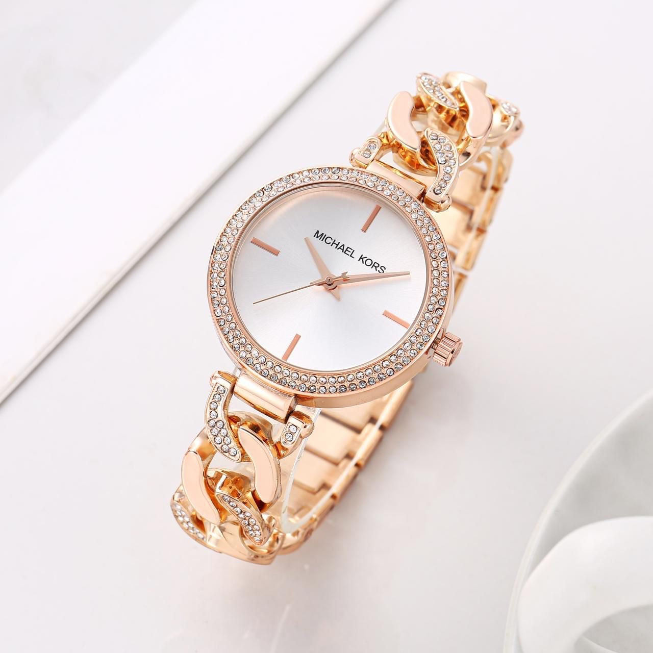 Michael Kors Chain Link Series