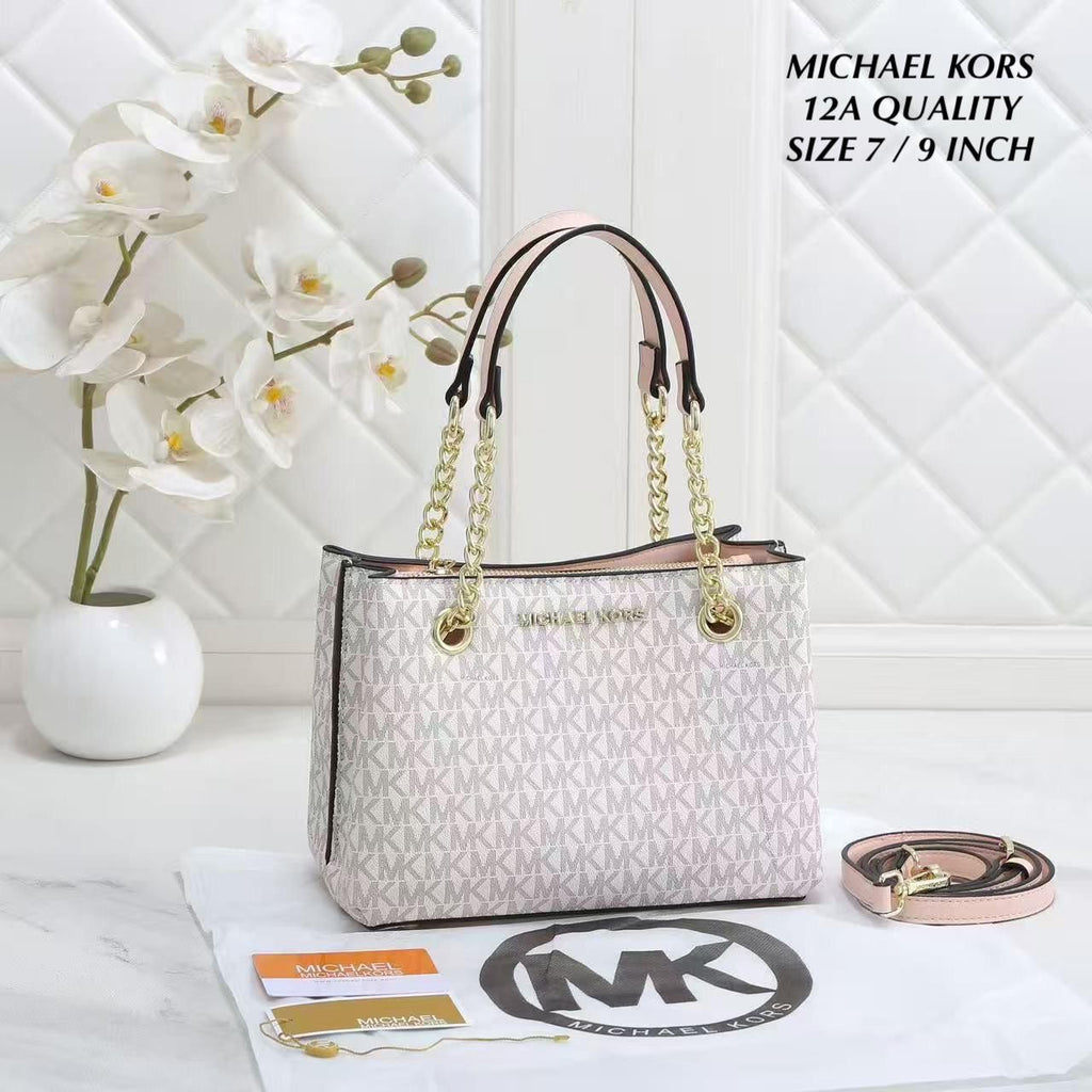 Michael Kors Teagan Large Logo Bag