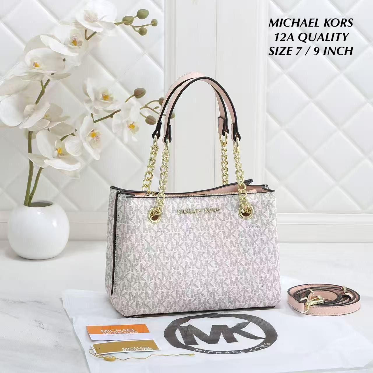 Michael Kors Teagan Large Logo Bag