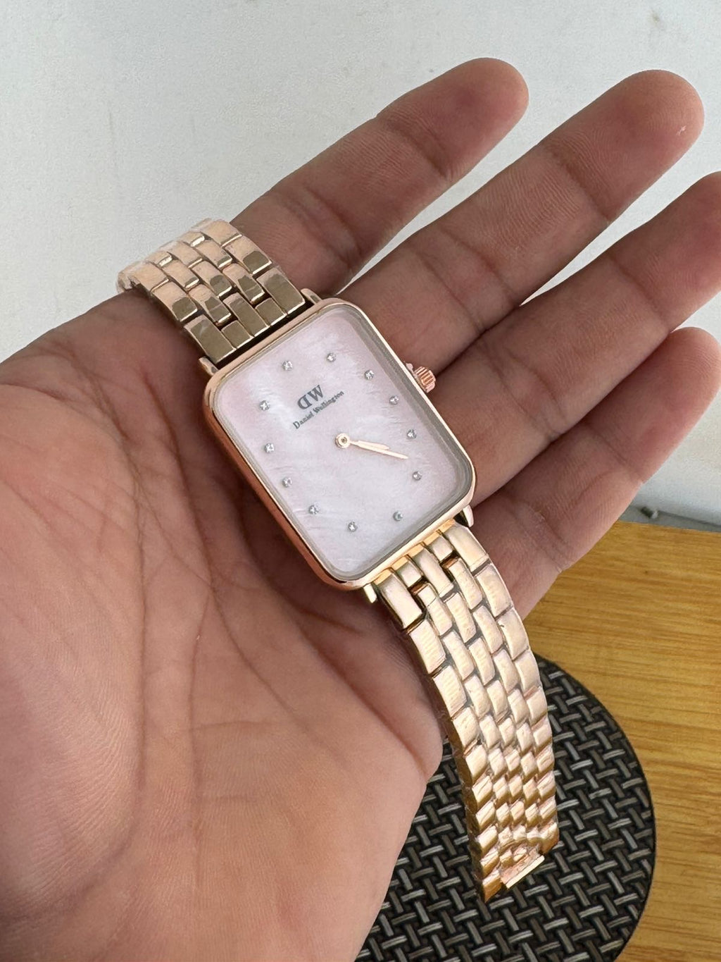 Daniel Wellington Square Dial Series