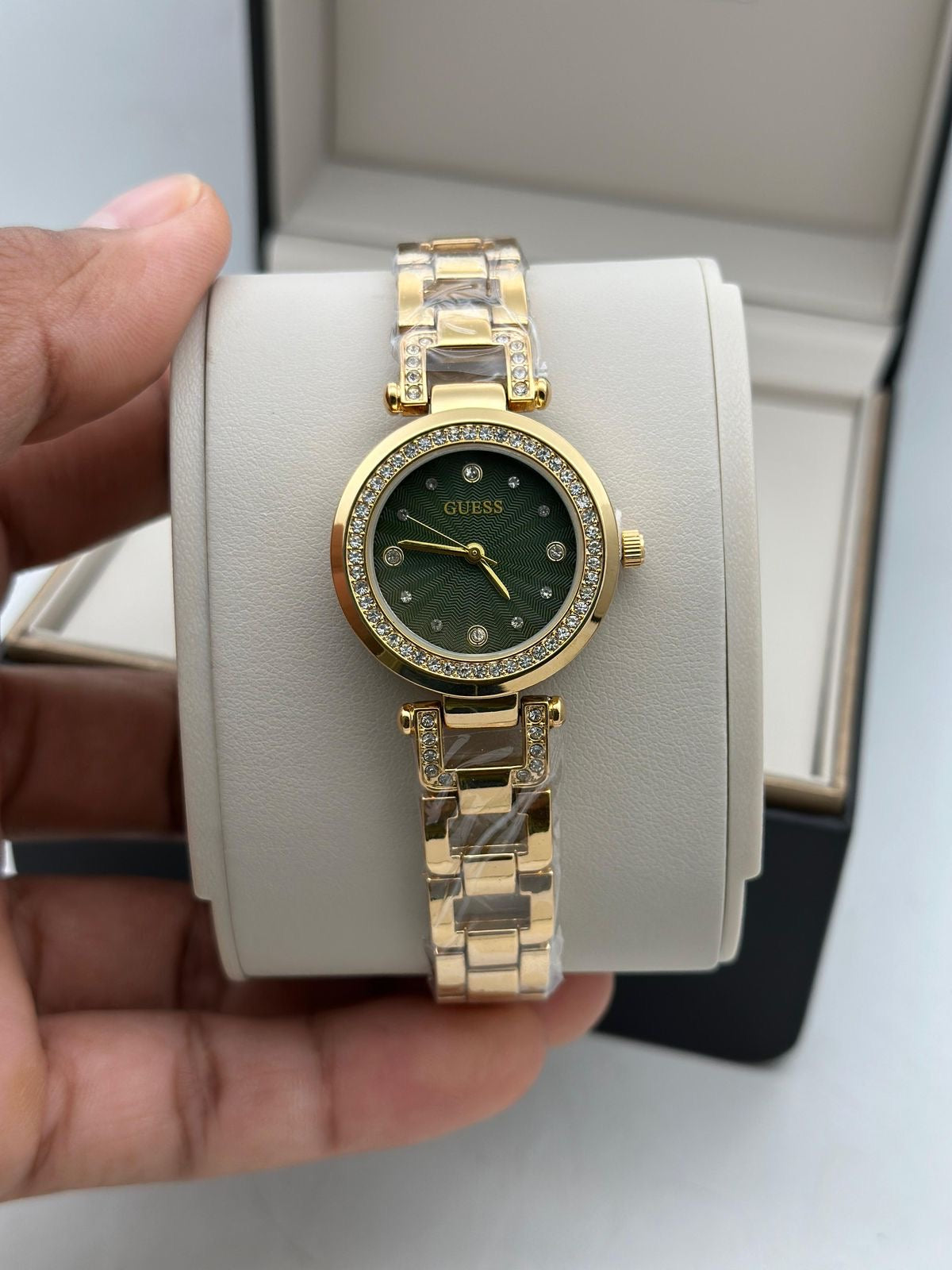 Guess Diamond Series