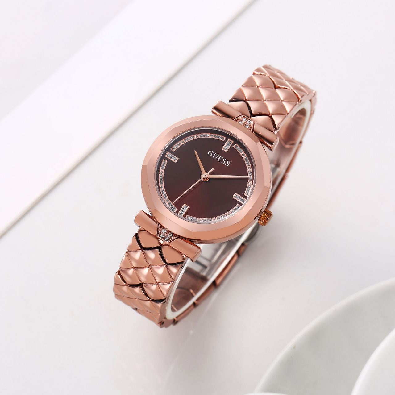Guess Elegance Series