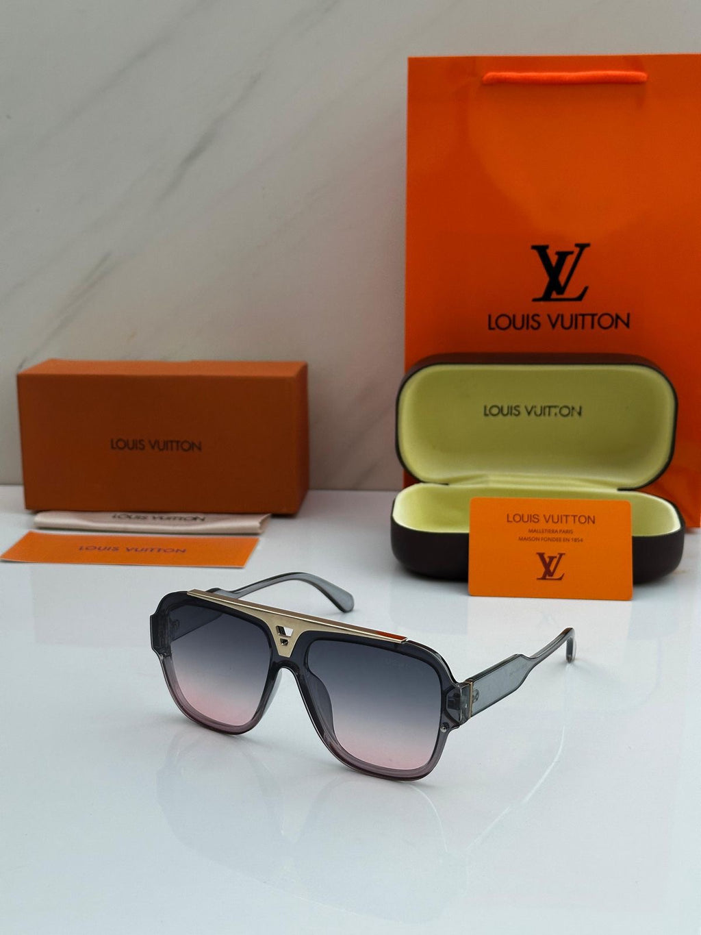 Louis Vuitton Unisex Sunglasses