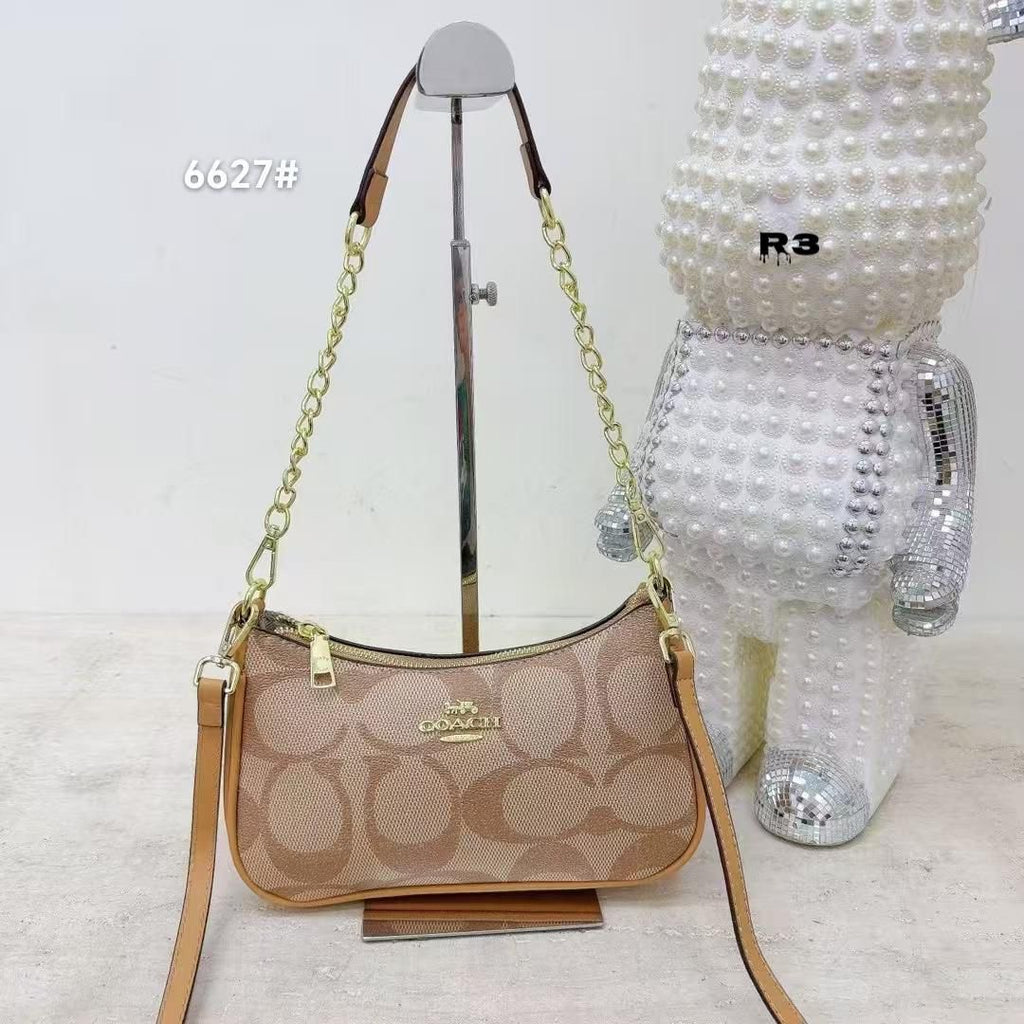 Coach Teri Big Font