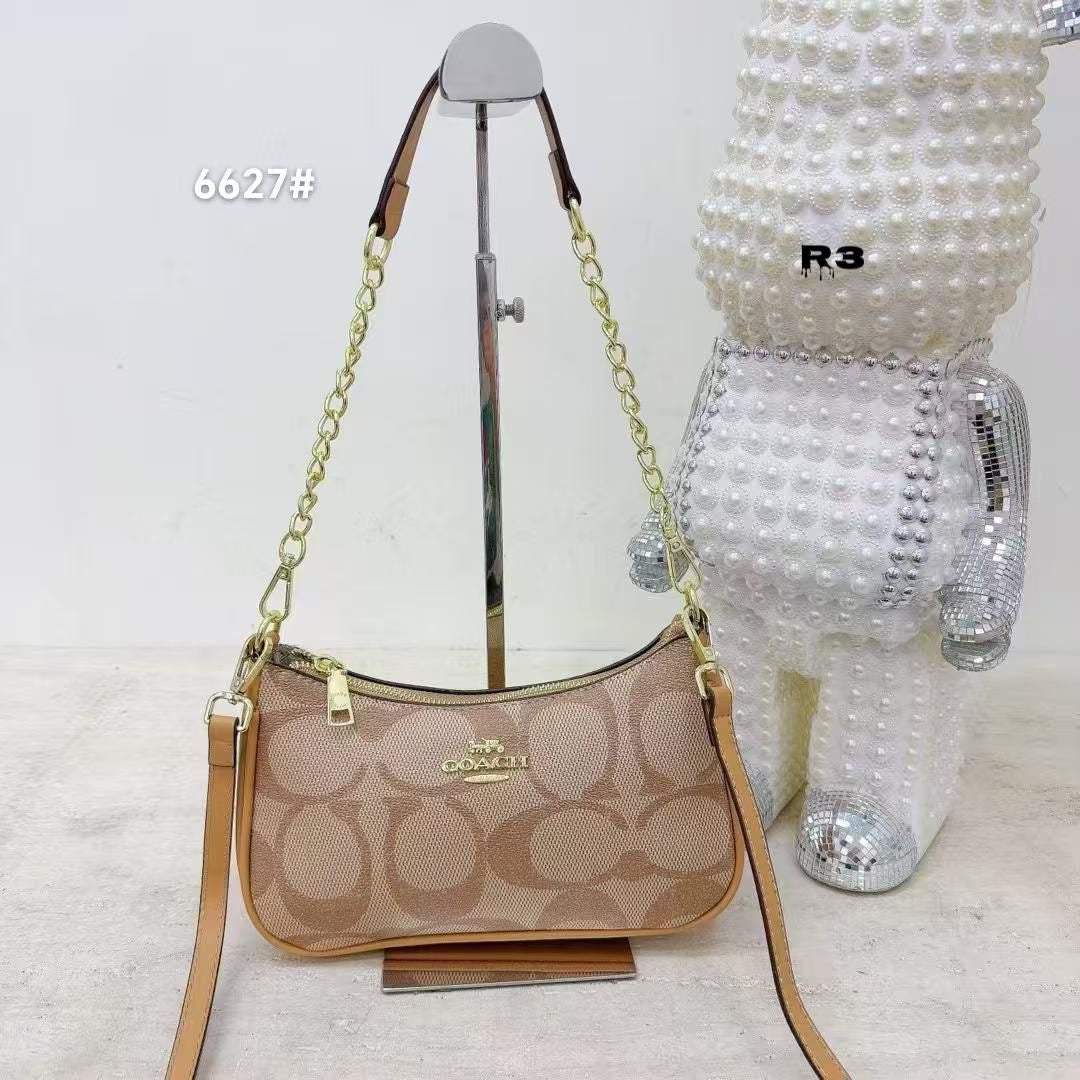 Coach Teri Big Font