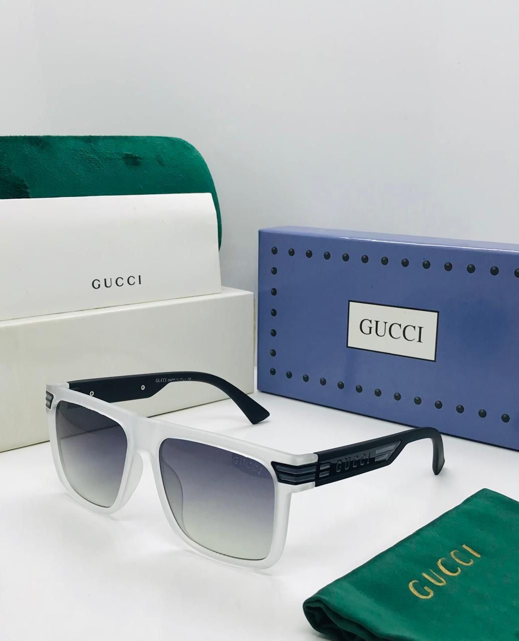 Gucci Unisex Sunglasses
