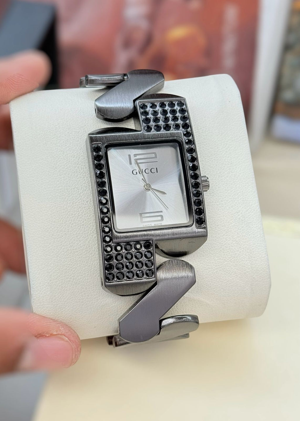 Gucci Twirl Collection