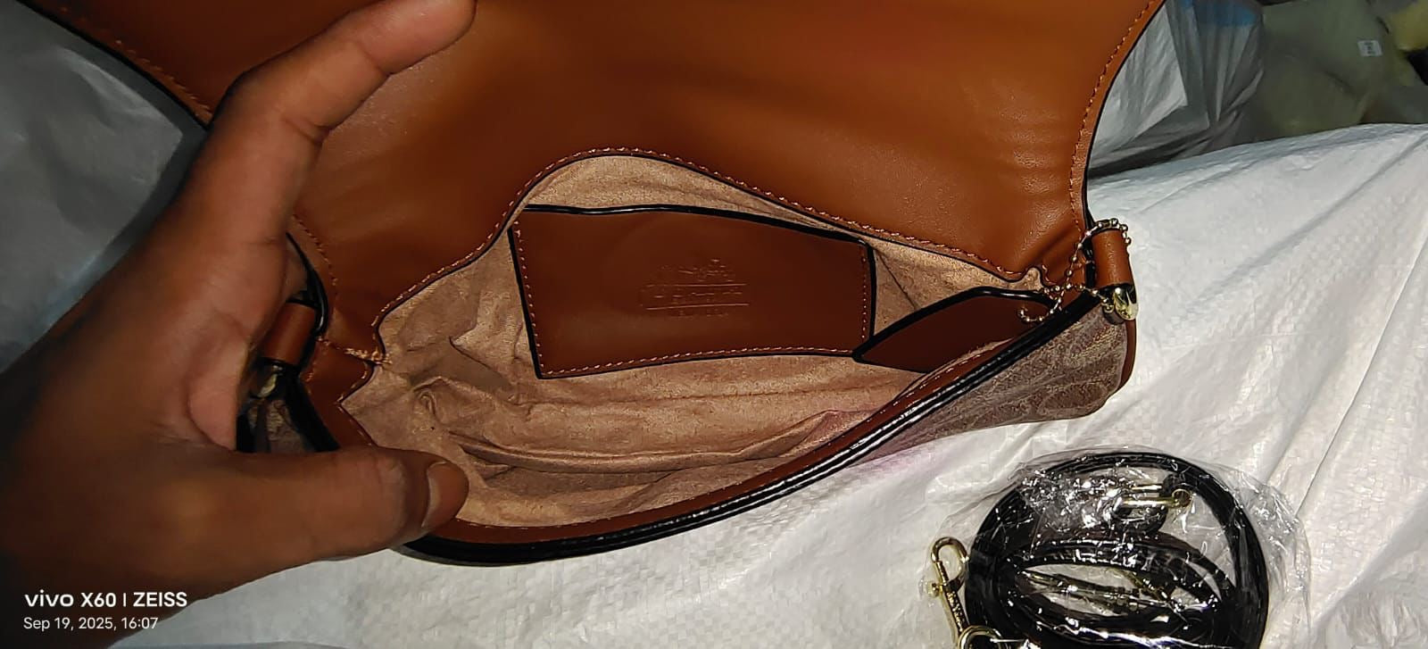 Coach Jet Sling