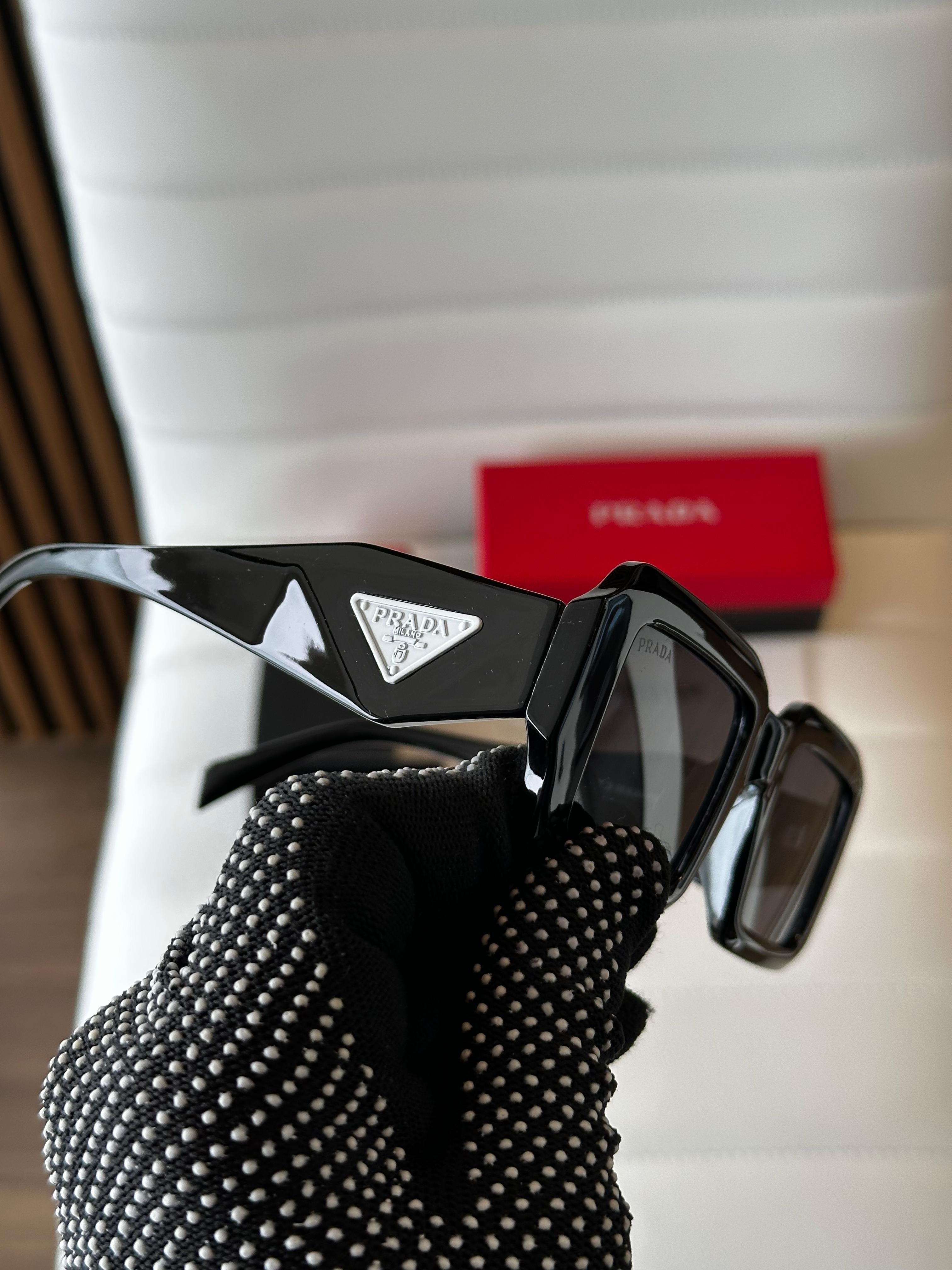 Prada Unisex Sunglasses