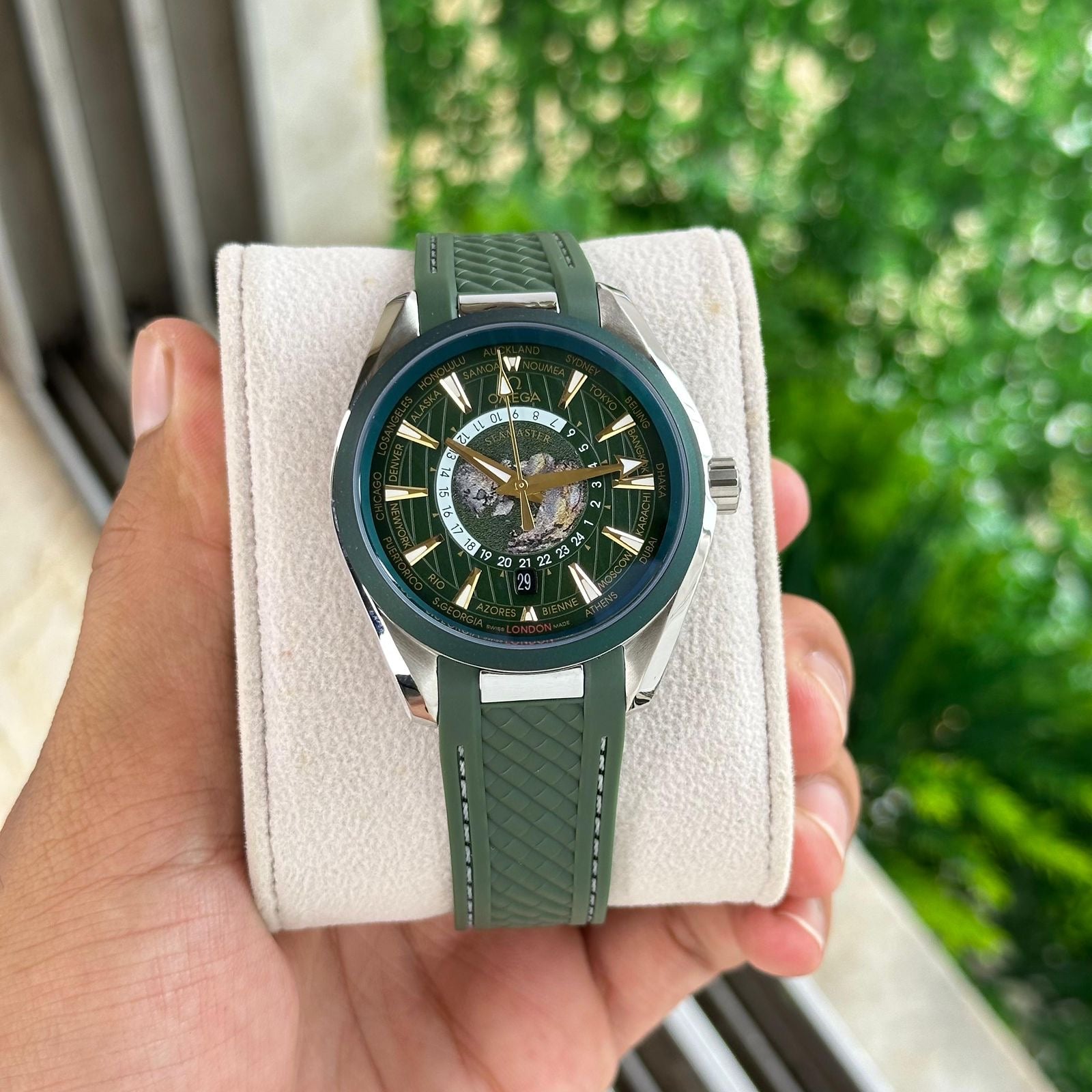 Omega Aquaterra Worldtimer