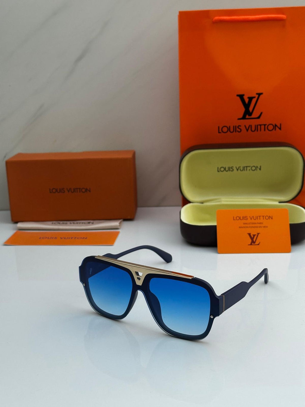 Louis Vuitton Unisex Sunglasses