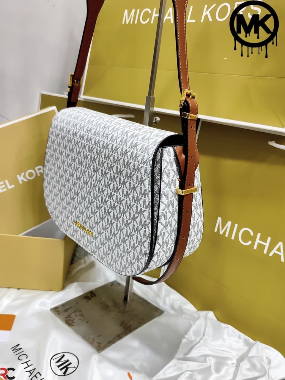 Michael Kors Lydia