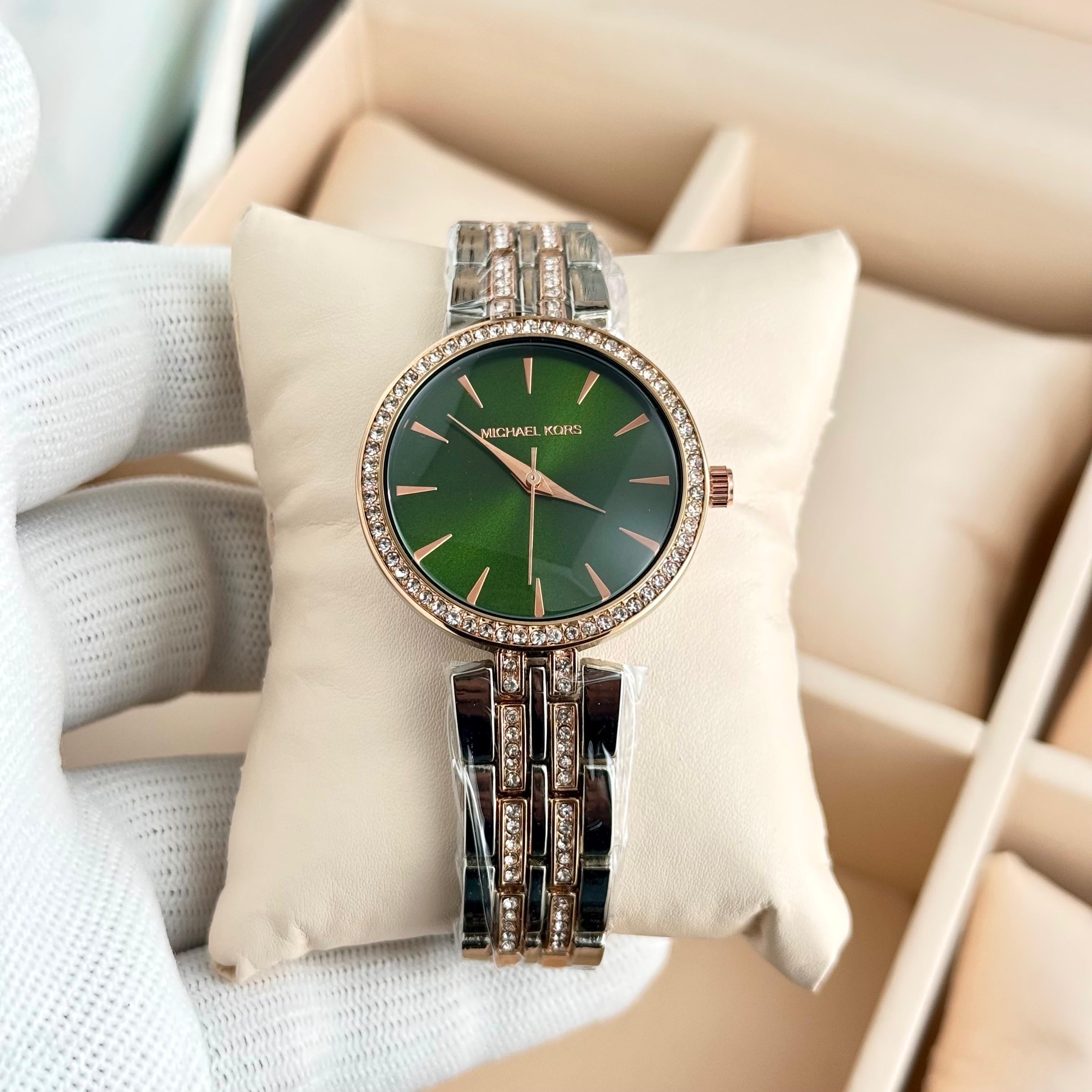 Michael Kors Diamond Bezel