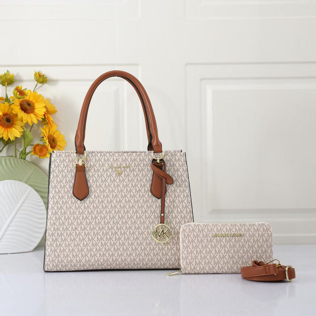 Michael Kors 2Piece Set