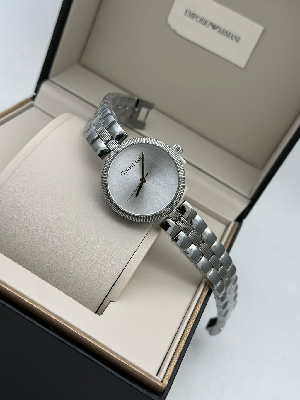 Calvin Klein Minimalist