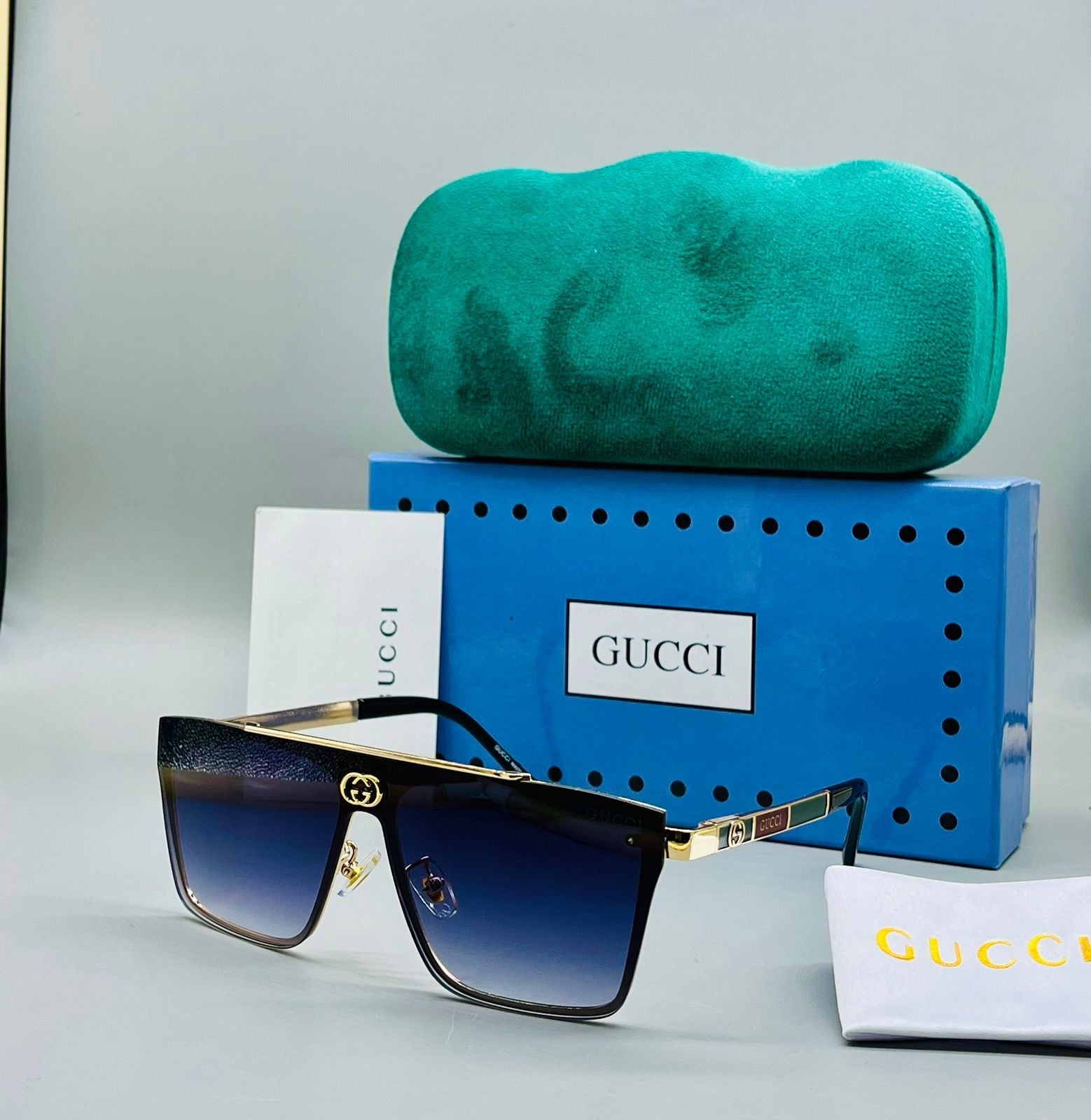 Gucci Unisex Sunglasses