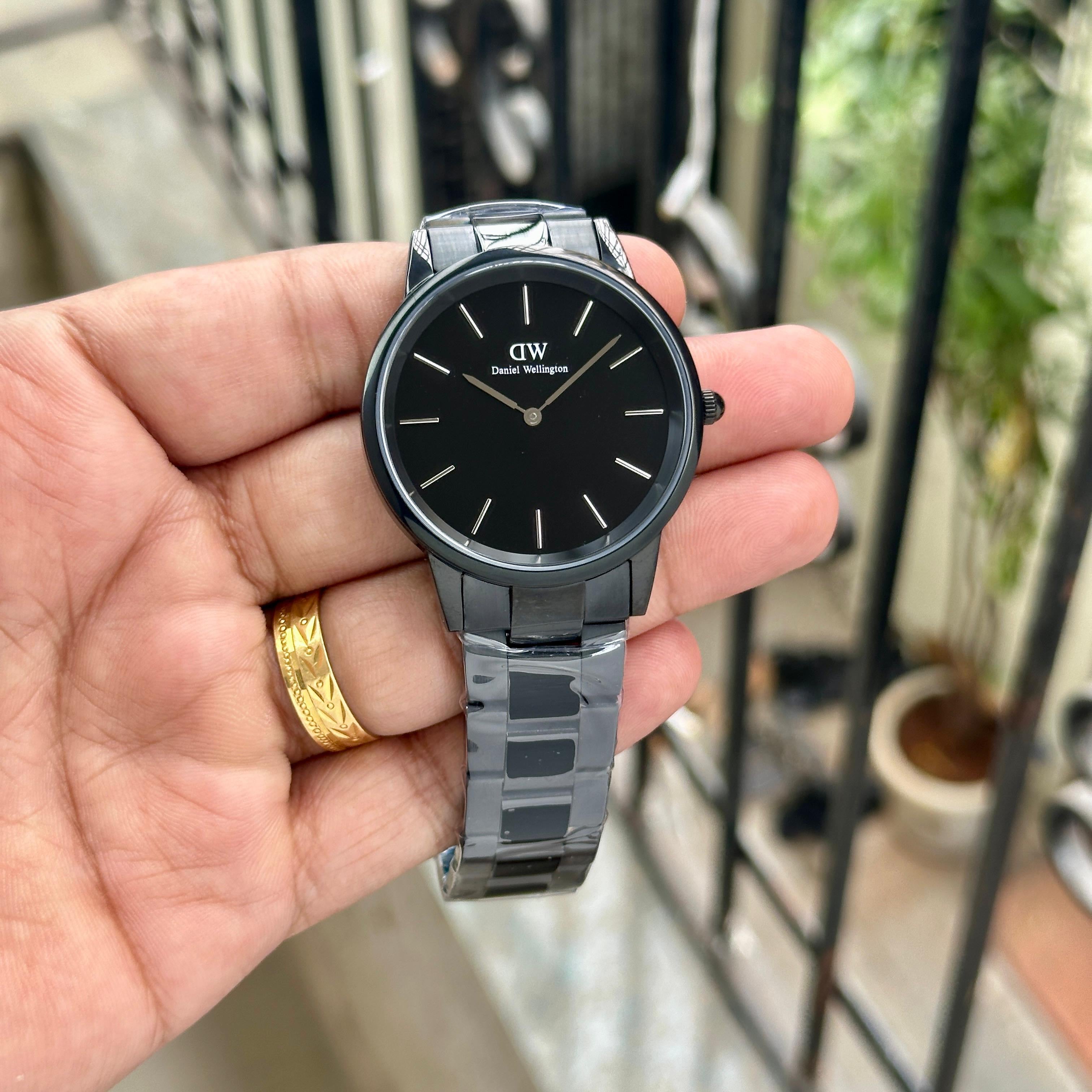 Daniel Wellington Iconic Link
