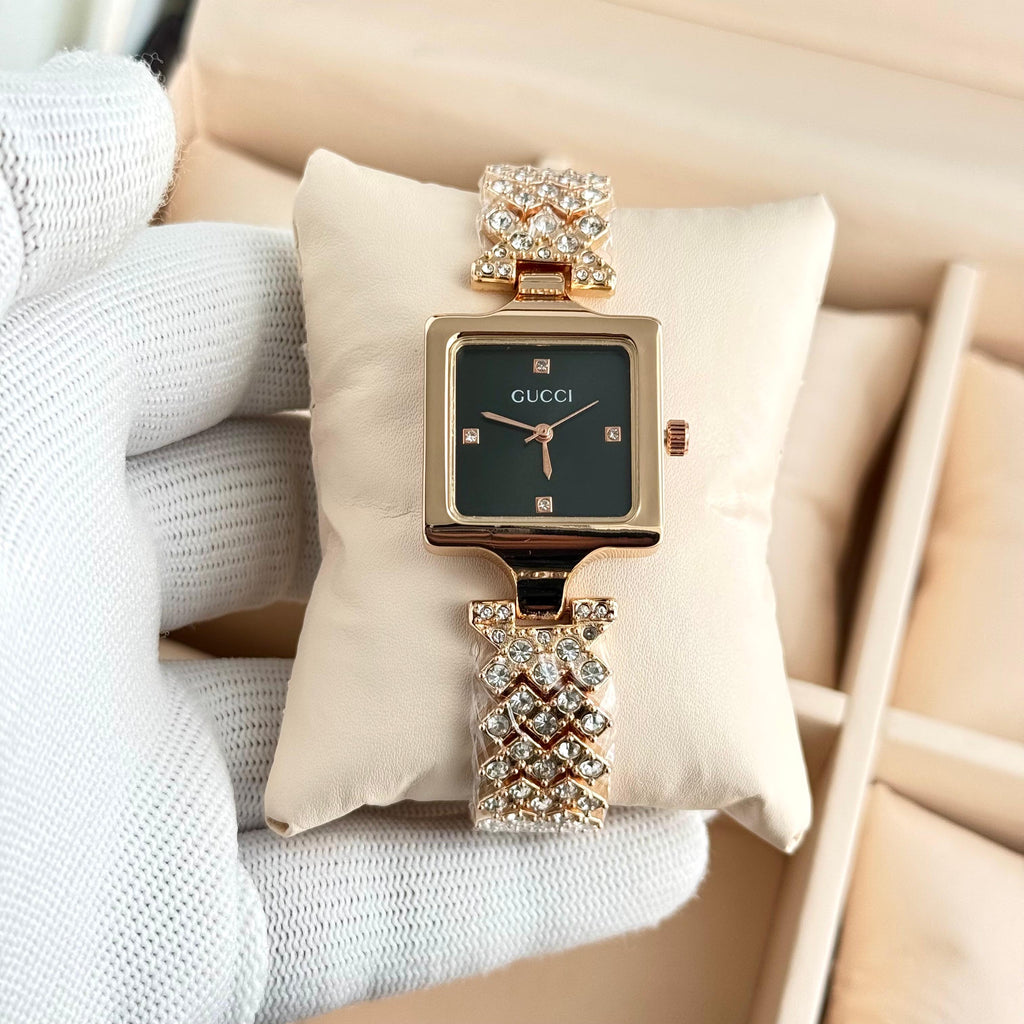 Gucci Diamond Strap