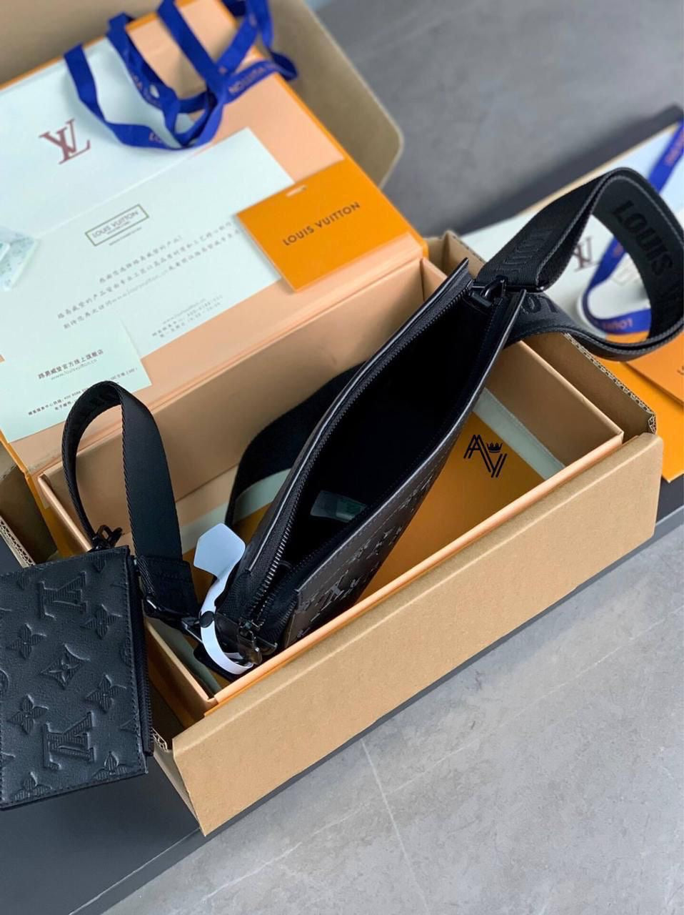 Louis Vuitton Gaston Wearable Wallet