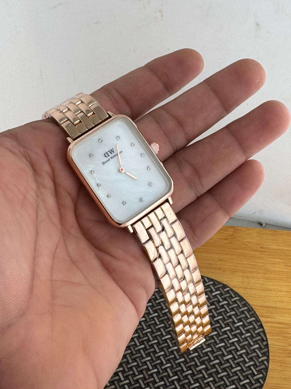 Daniel Wellington Square Dial Series