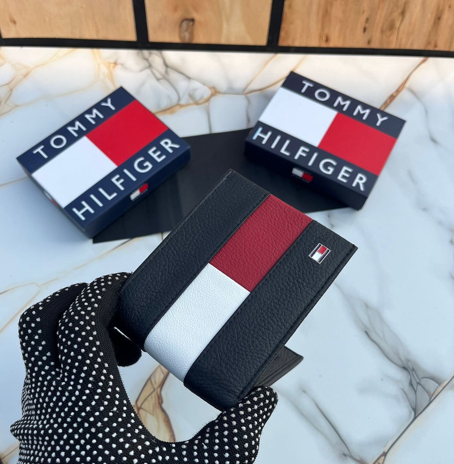 Tommy Hilfiger Wallet