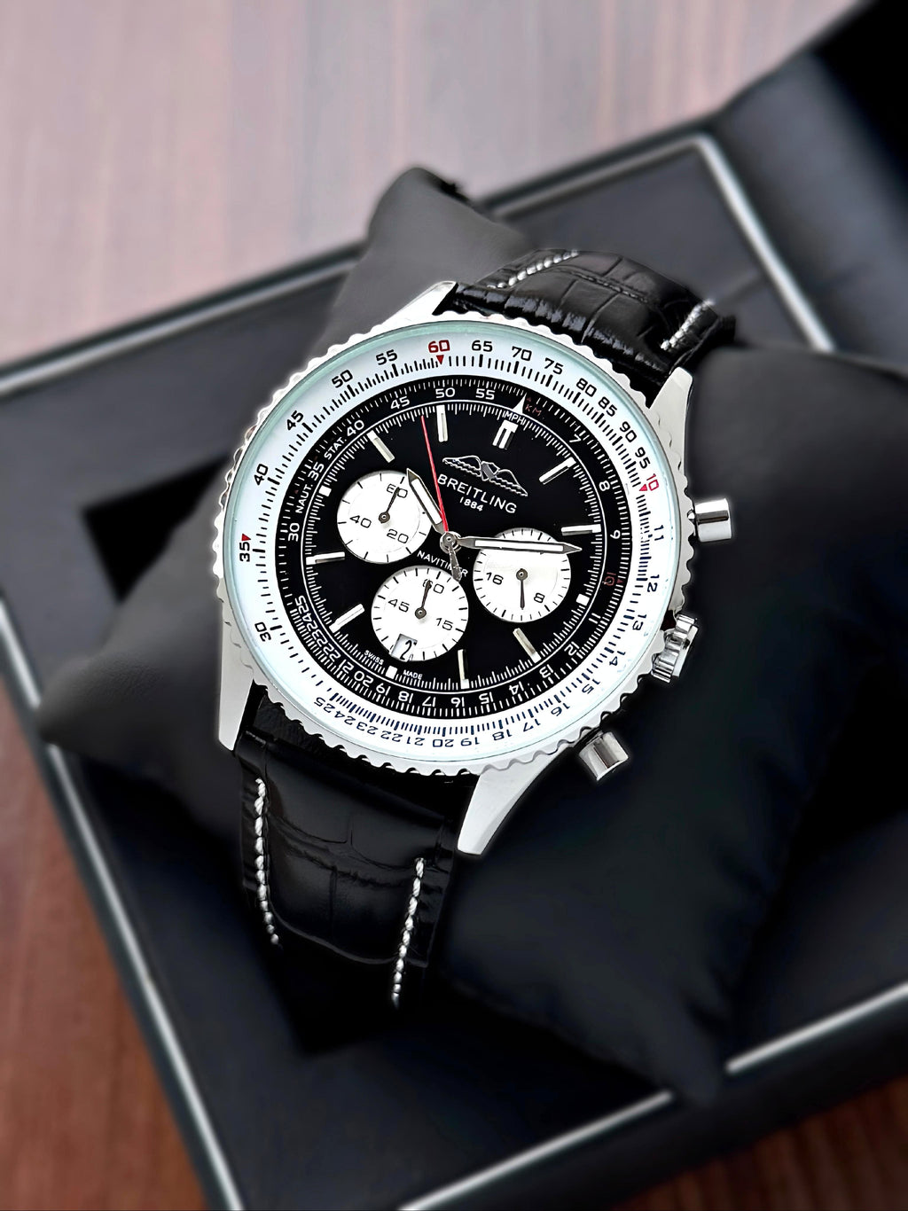 Breitling Navitimer