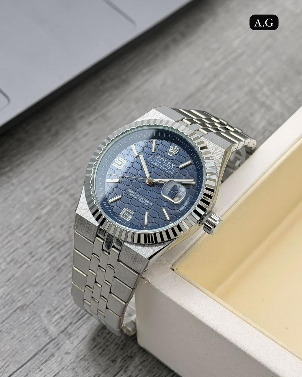 Rolex Oyster Perpetual Land-Dweller