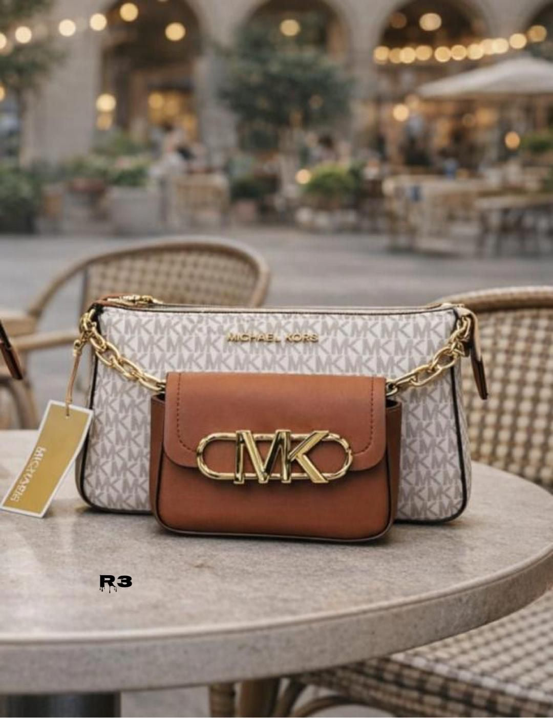 Michael Kors Front Wallet Parker