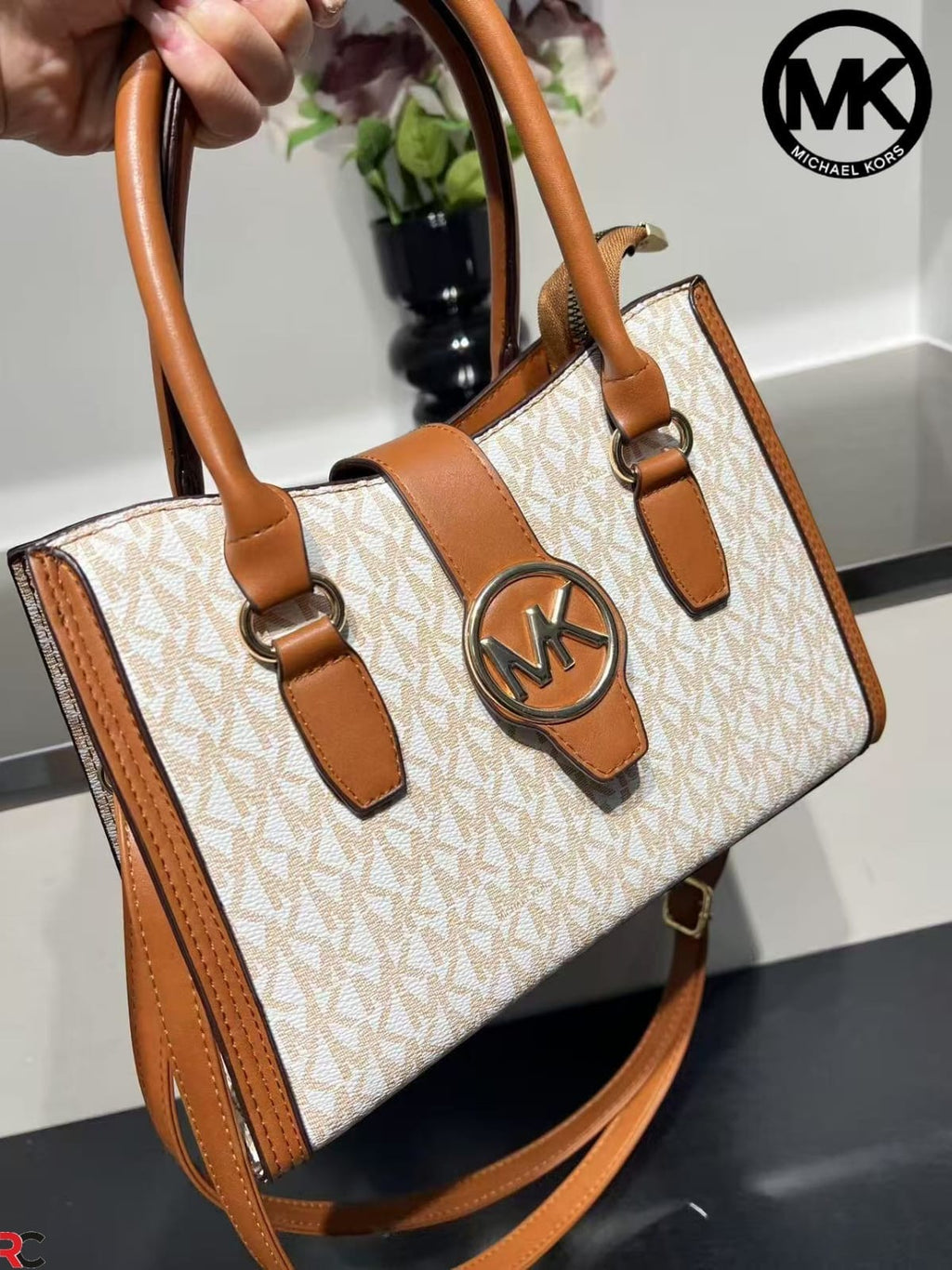 Michael Kors Gabby Small Logo Medium Satchel