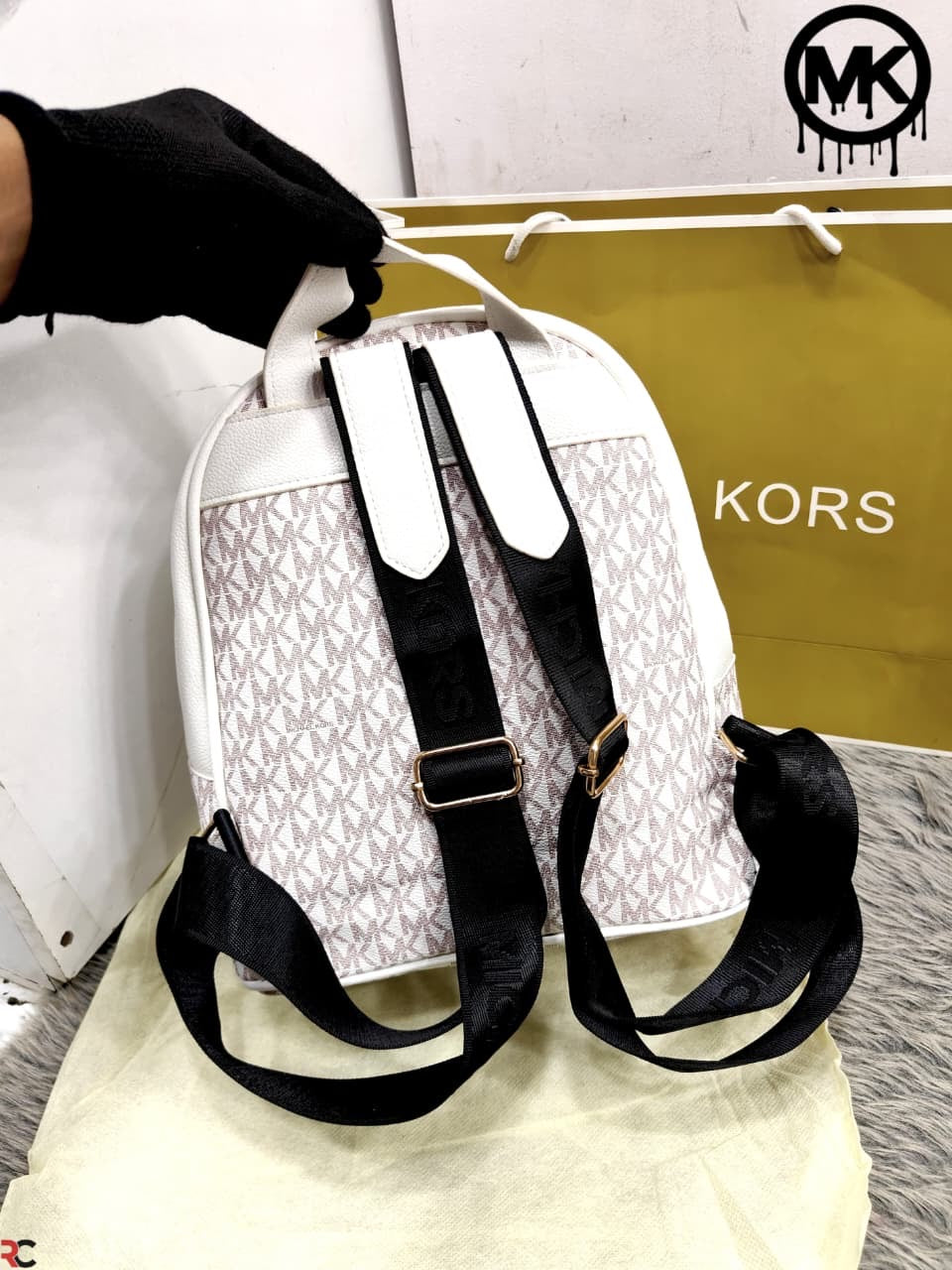 Michael Kors Rhea