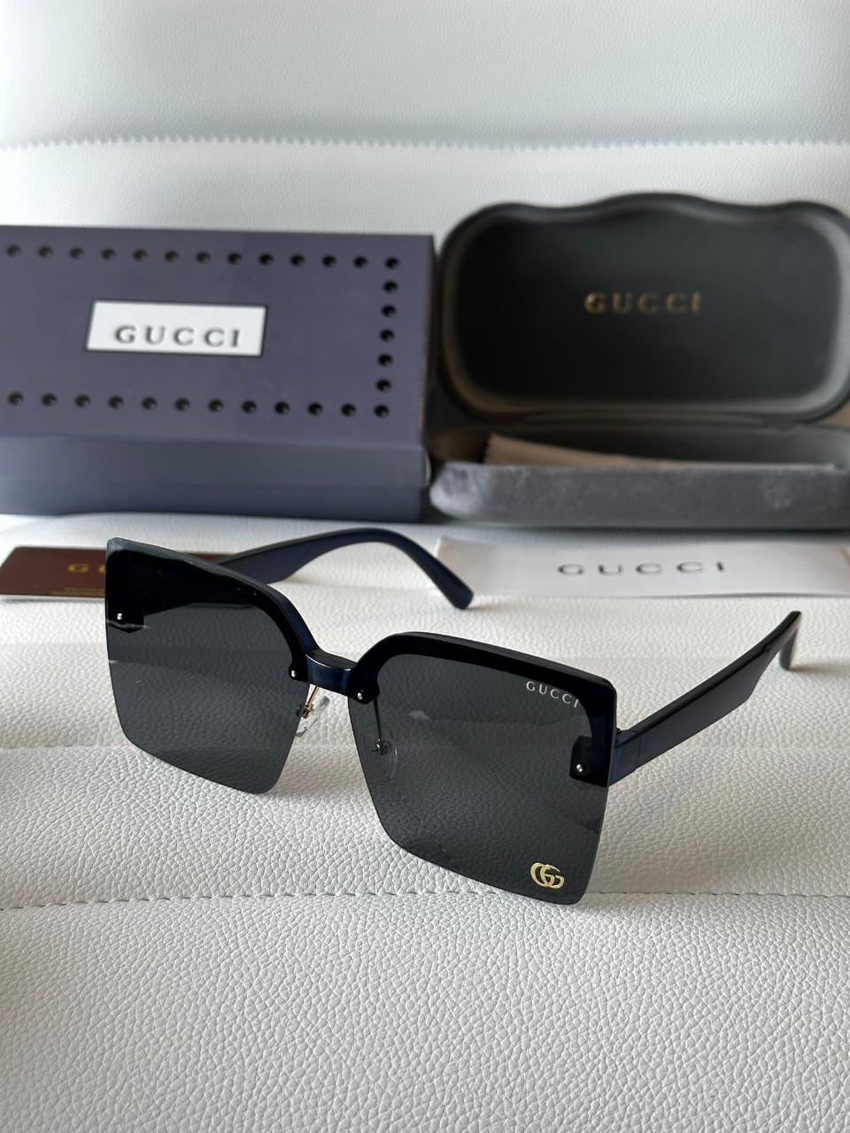 Gucci Unisex Sunglasses