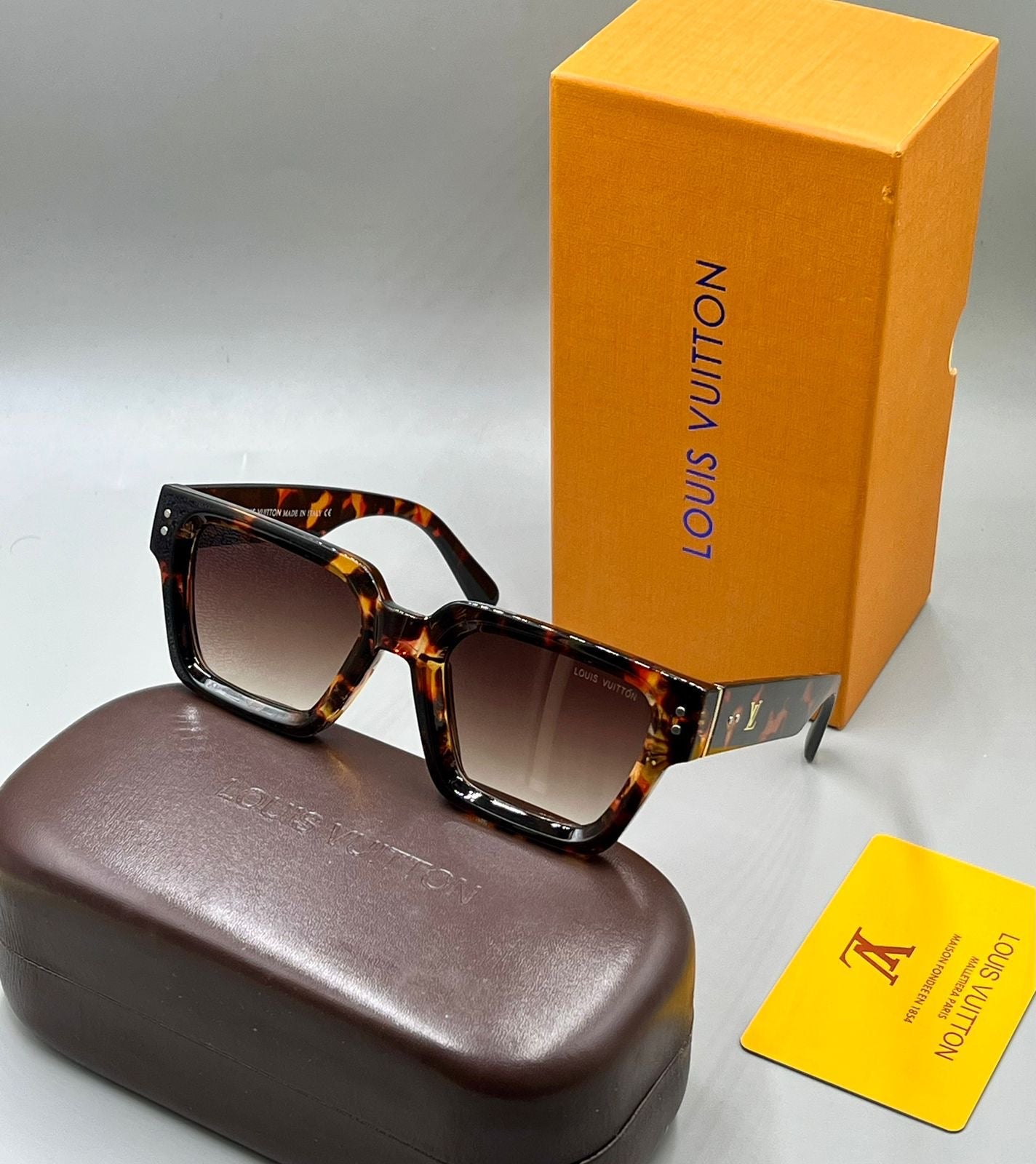 Louis Vuitton Unisex Sunglasses