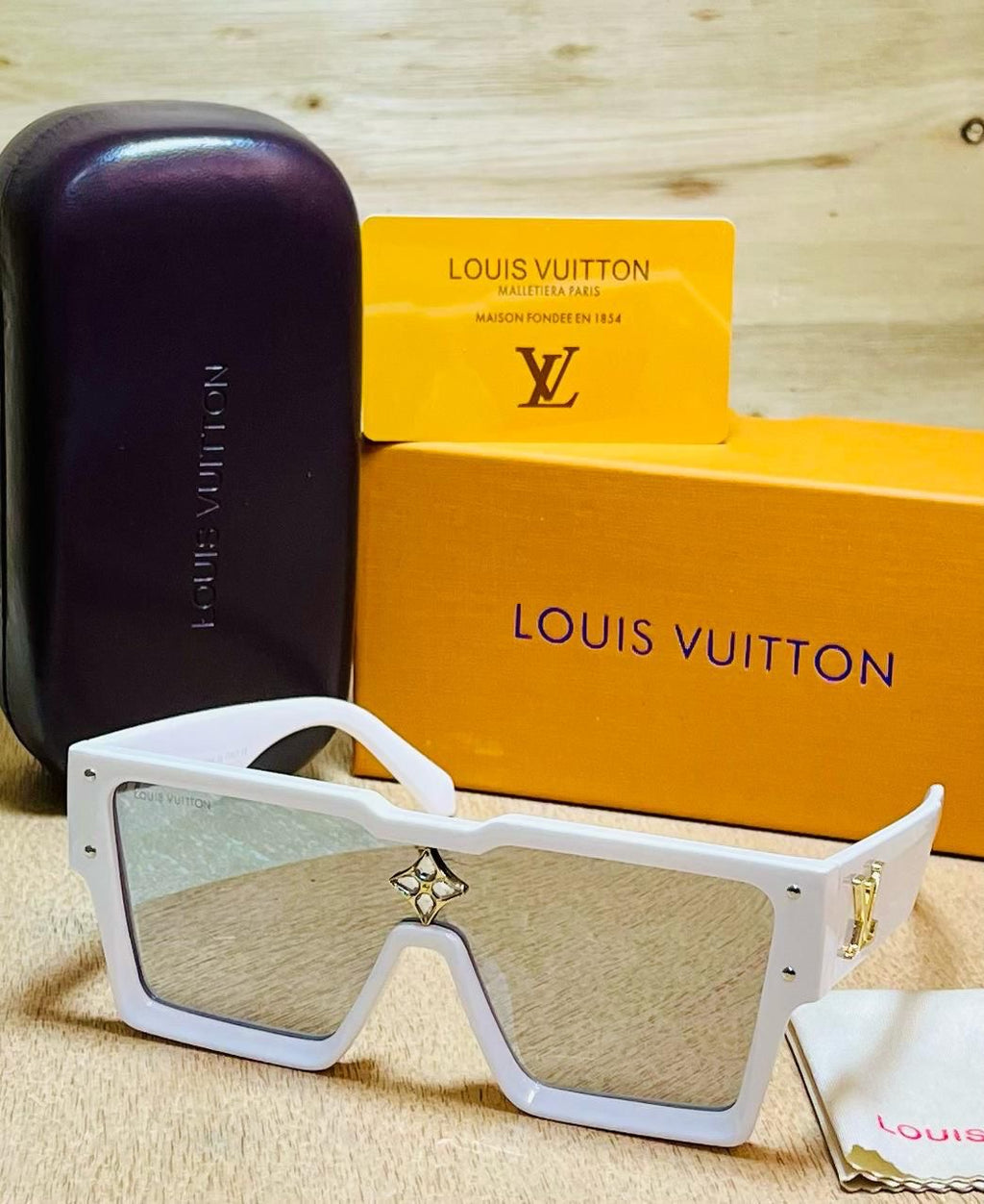 Louis Vuitton Unisex Sunglasses