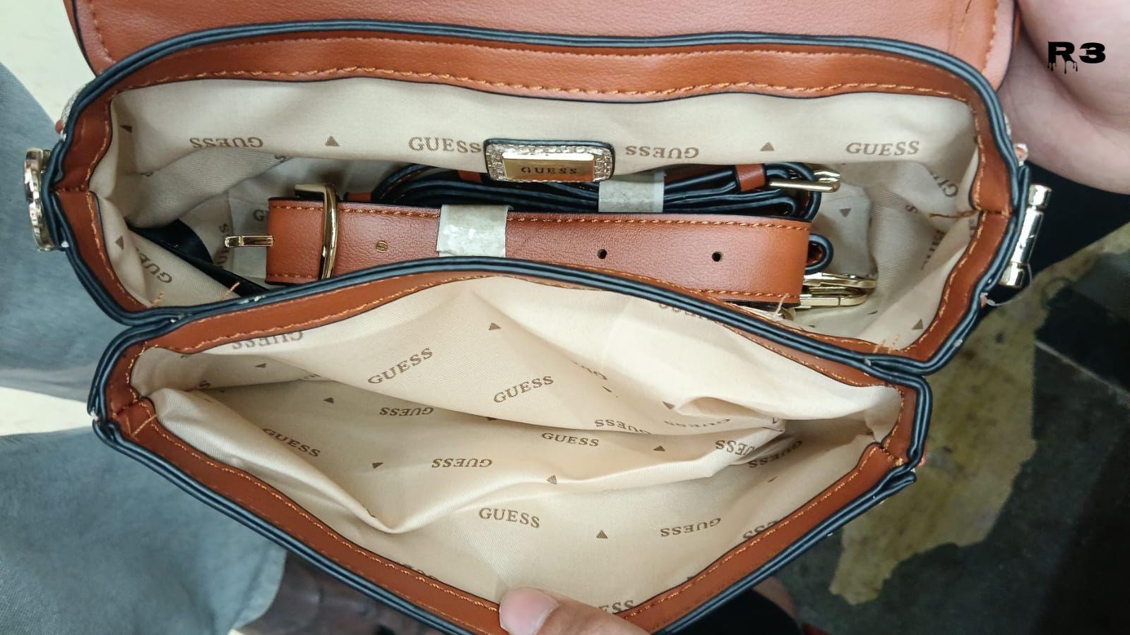 Guess Dea Shoulder Bag