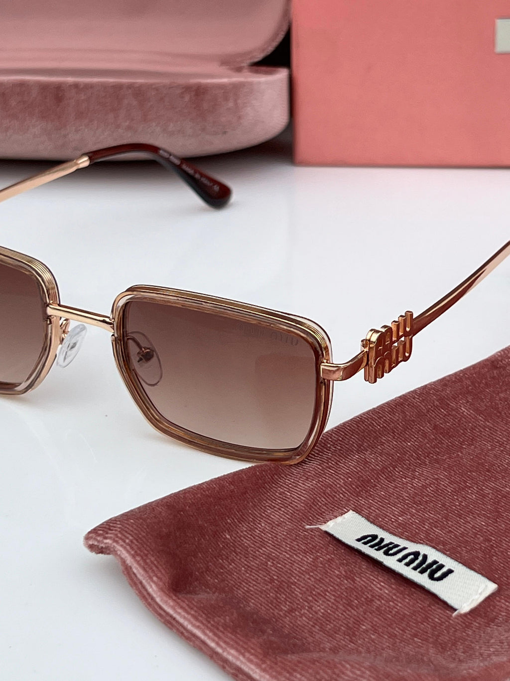 Miu Miu Uv Lens Sunglasses
