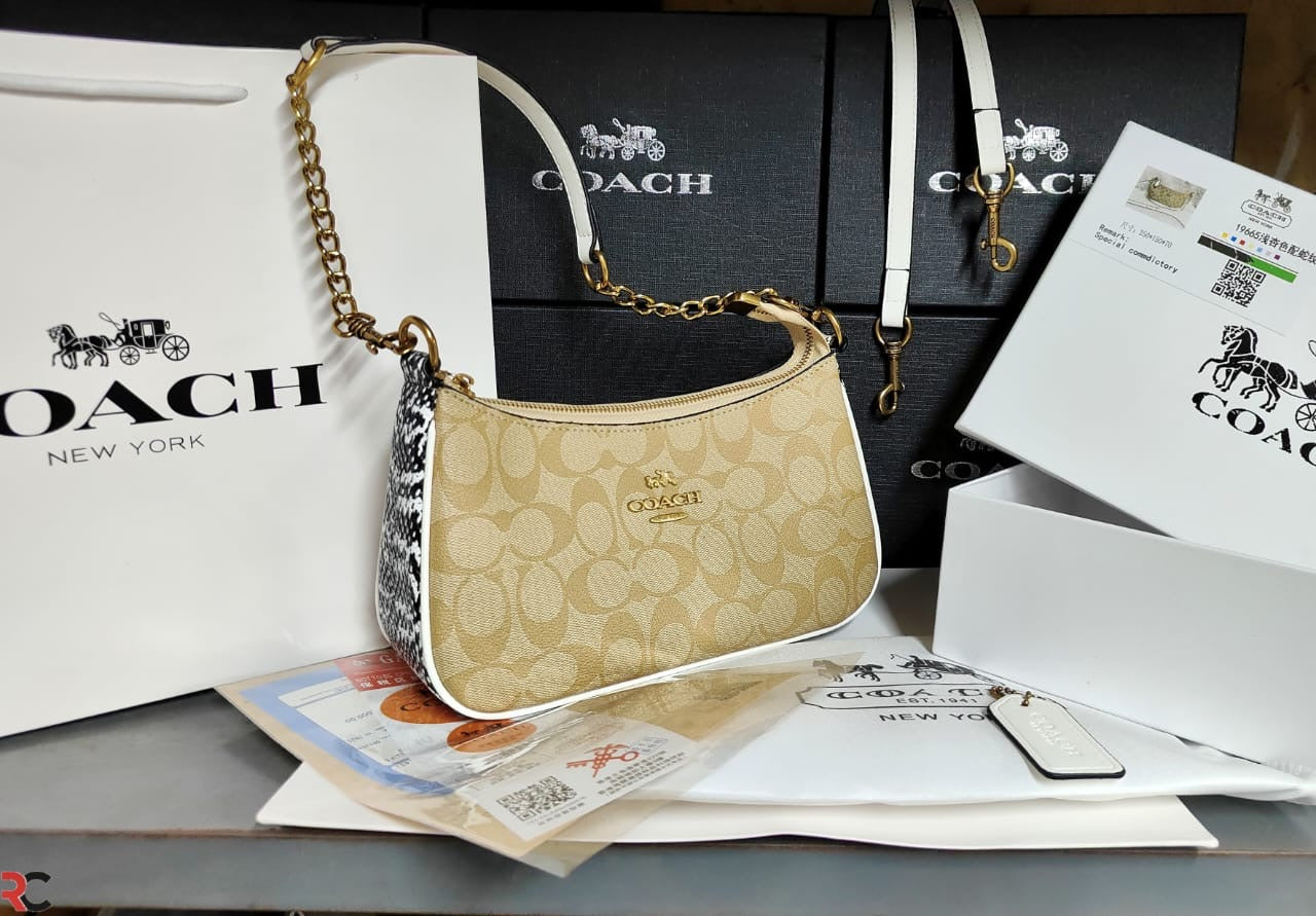 Coach Teri Shoulder Bag In Signature Canvas