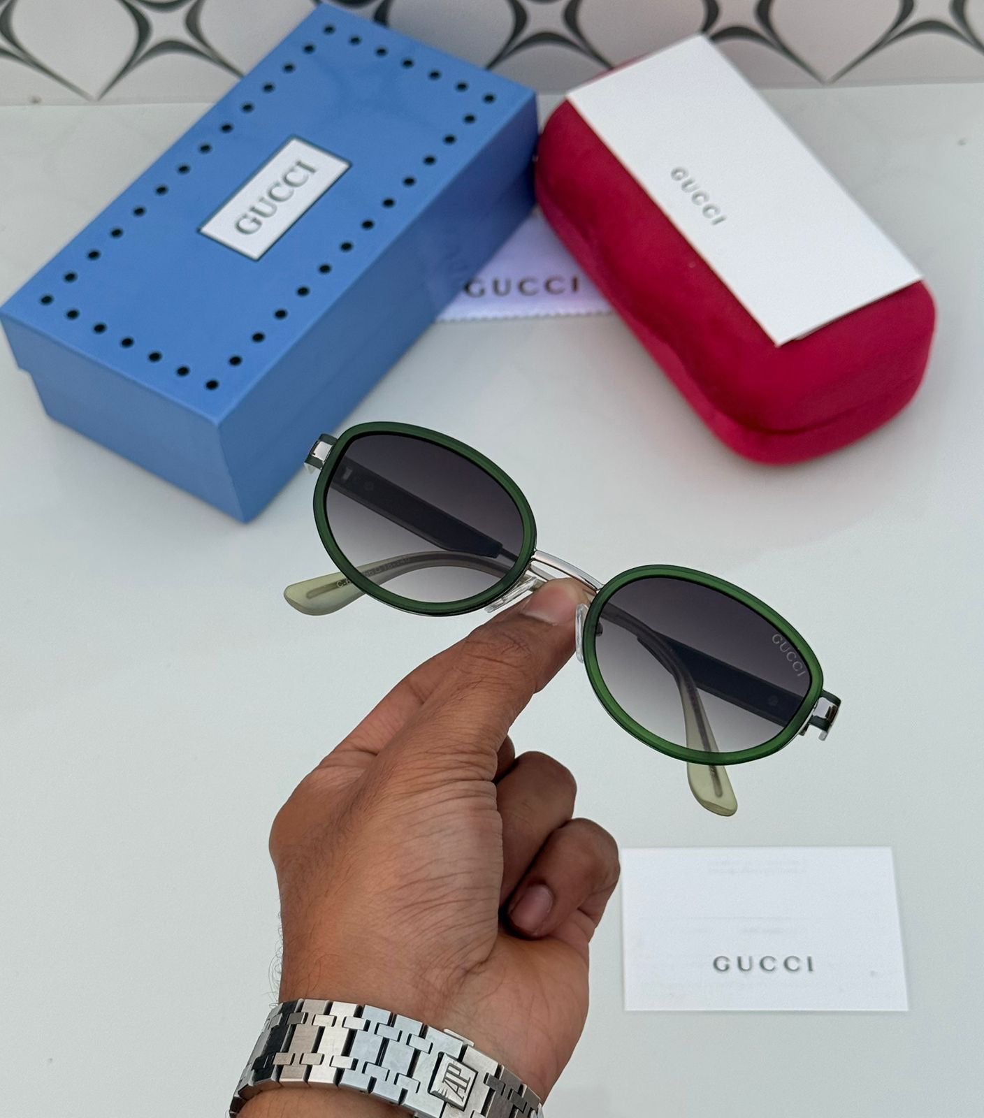 Gucci Unisex Sunglasses